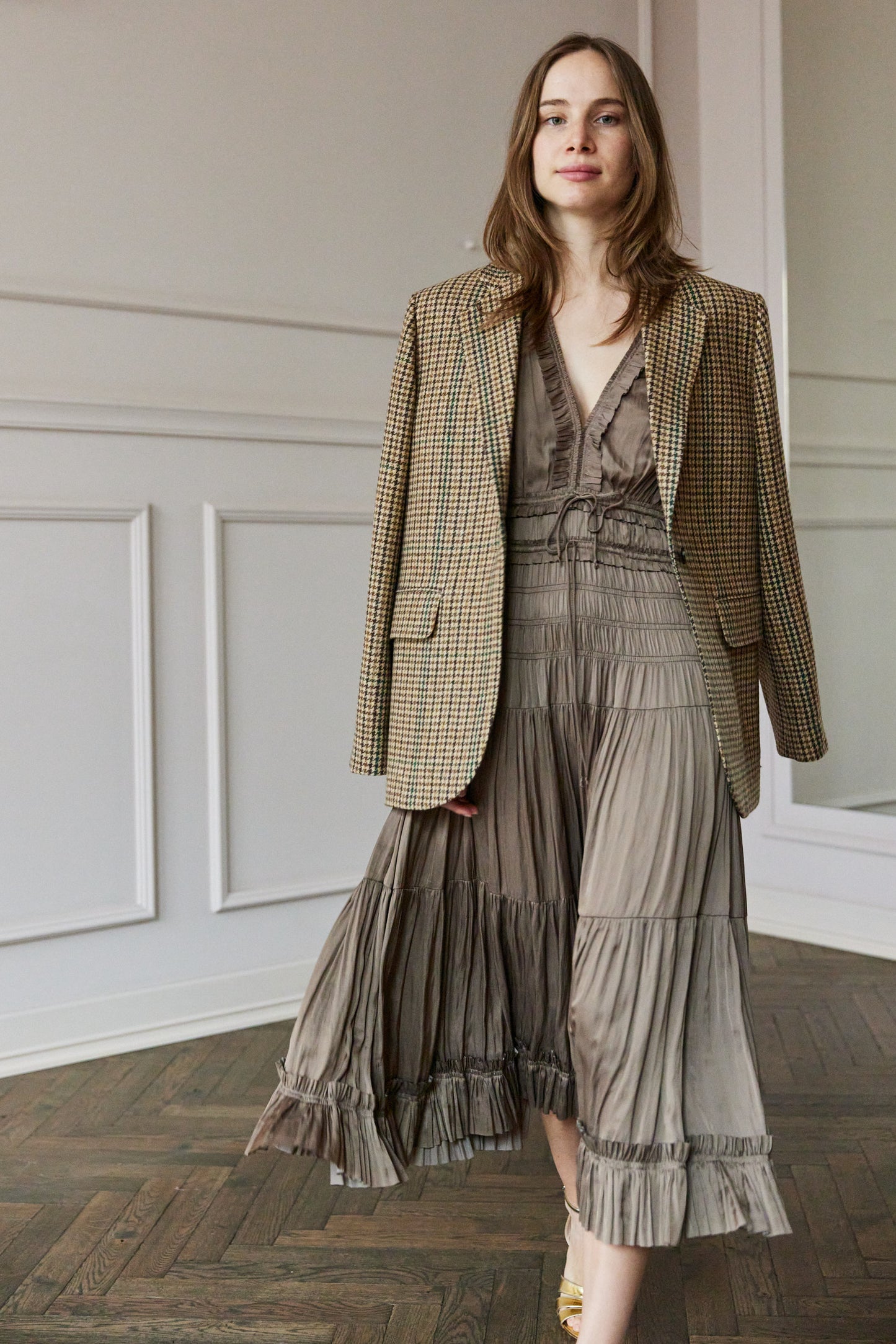 April-First-Berlin-Ulla-Johnson-Mica-Dress-Carine-Soeur-Sevres-Jacket-Blazer-Beige-Houndstooth