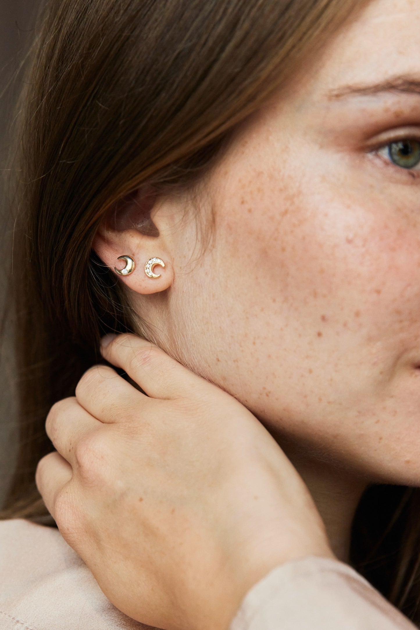 April First 14k Gold Moon Studs Pavé