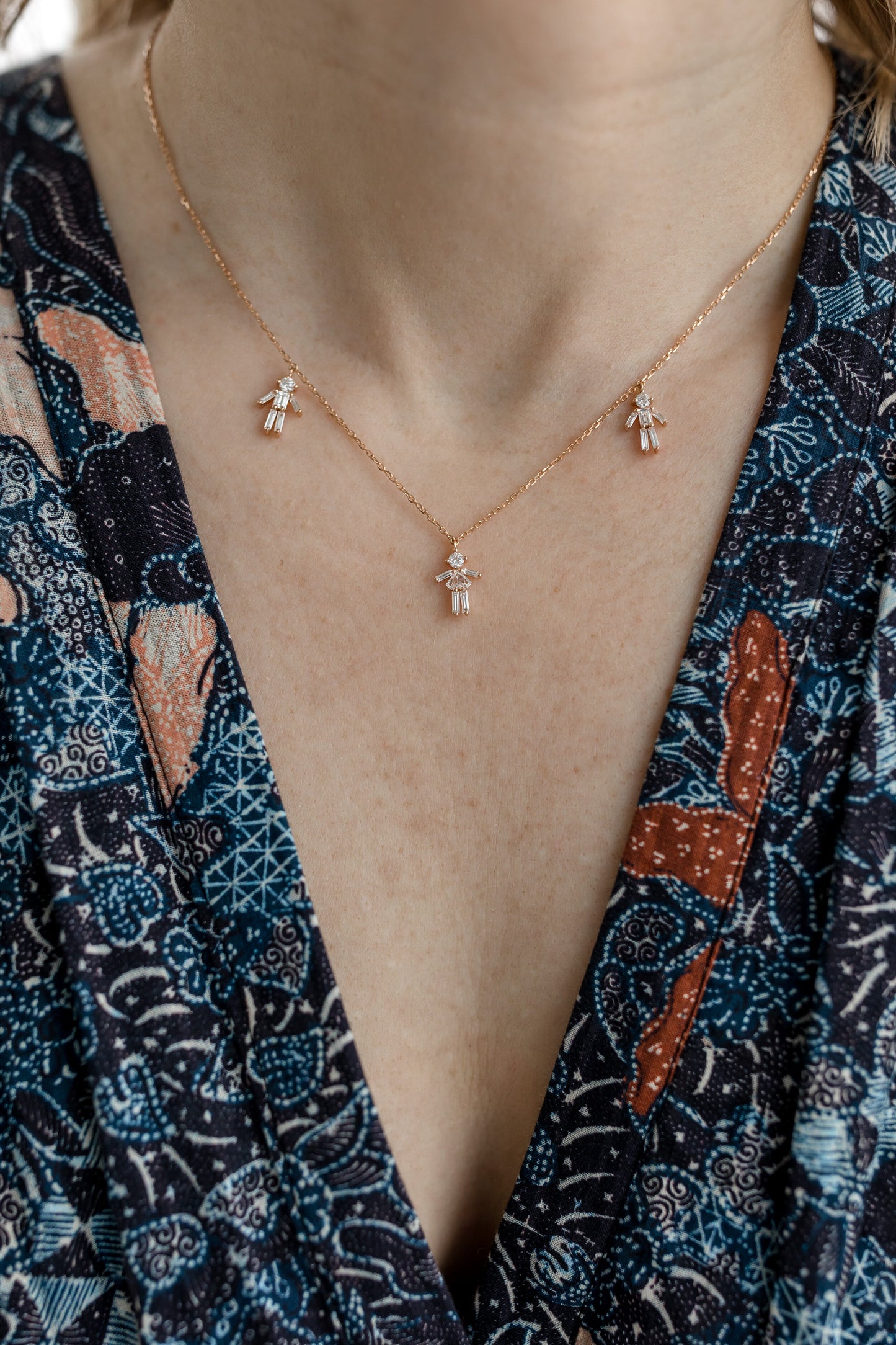 April-First-Berlin-Fine-Jewelry-18K-Gold-3-Little-Ones-Necklace