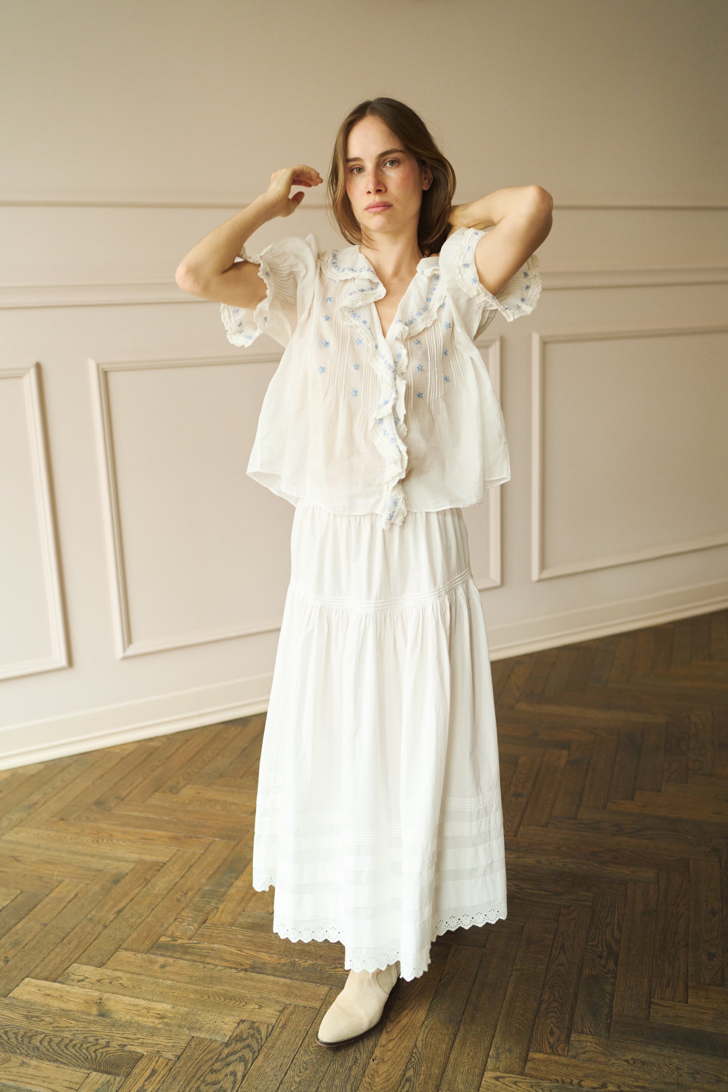 
                  
                    Sebastiane Skirt Powder
                  
                