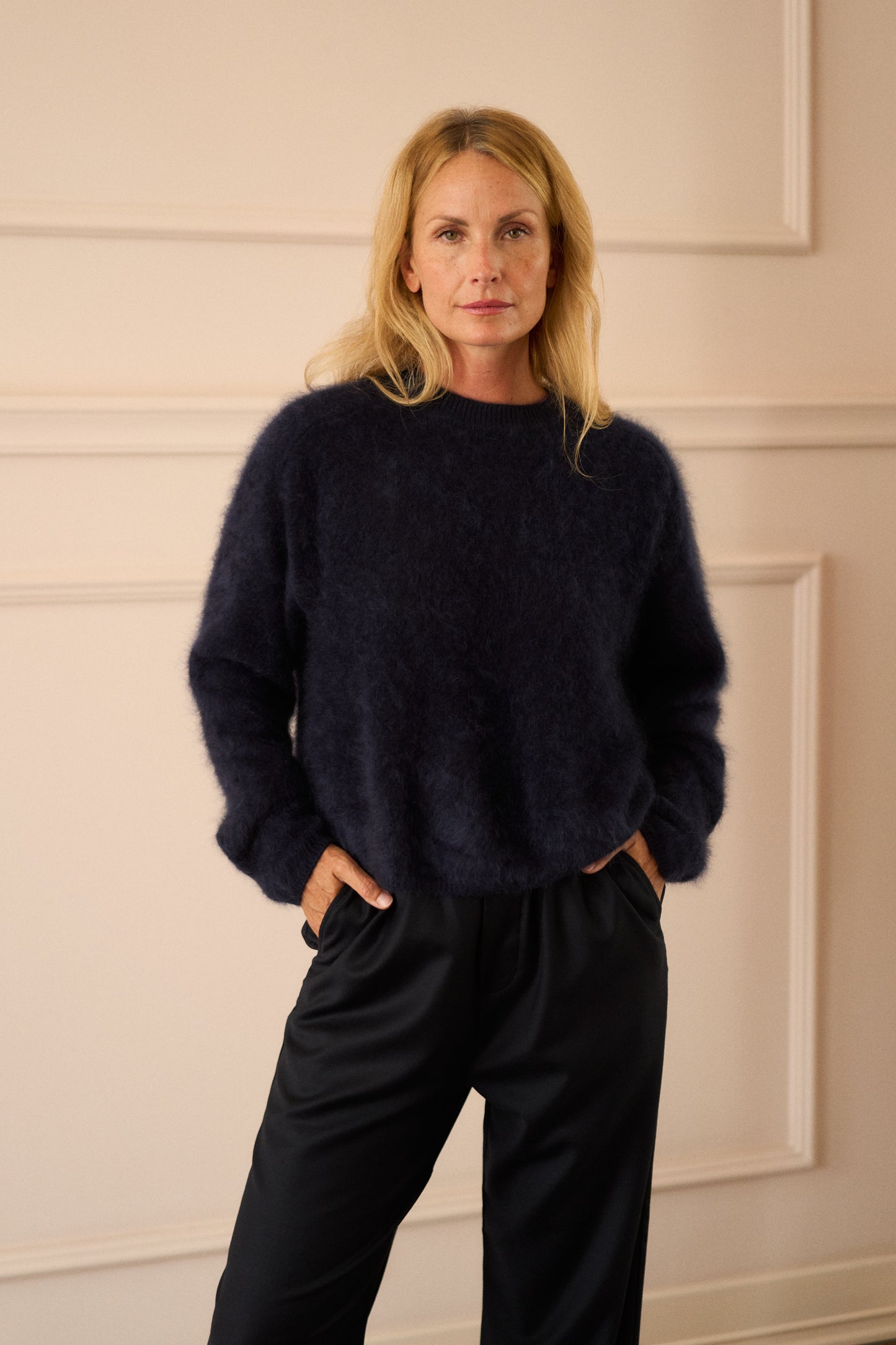 
                  
                    Mariano Pants Navy
                  
                