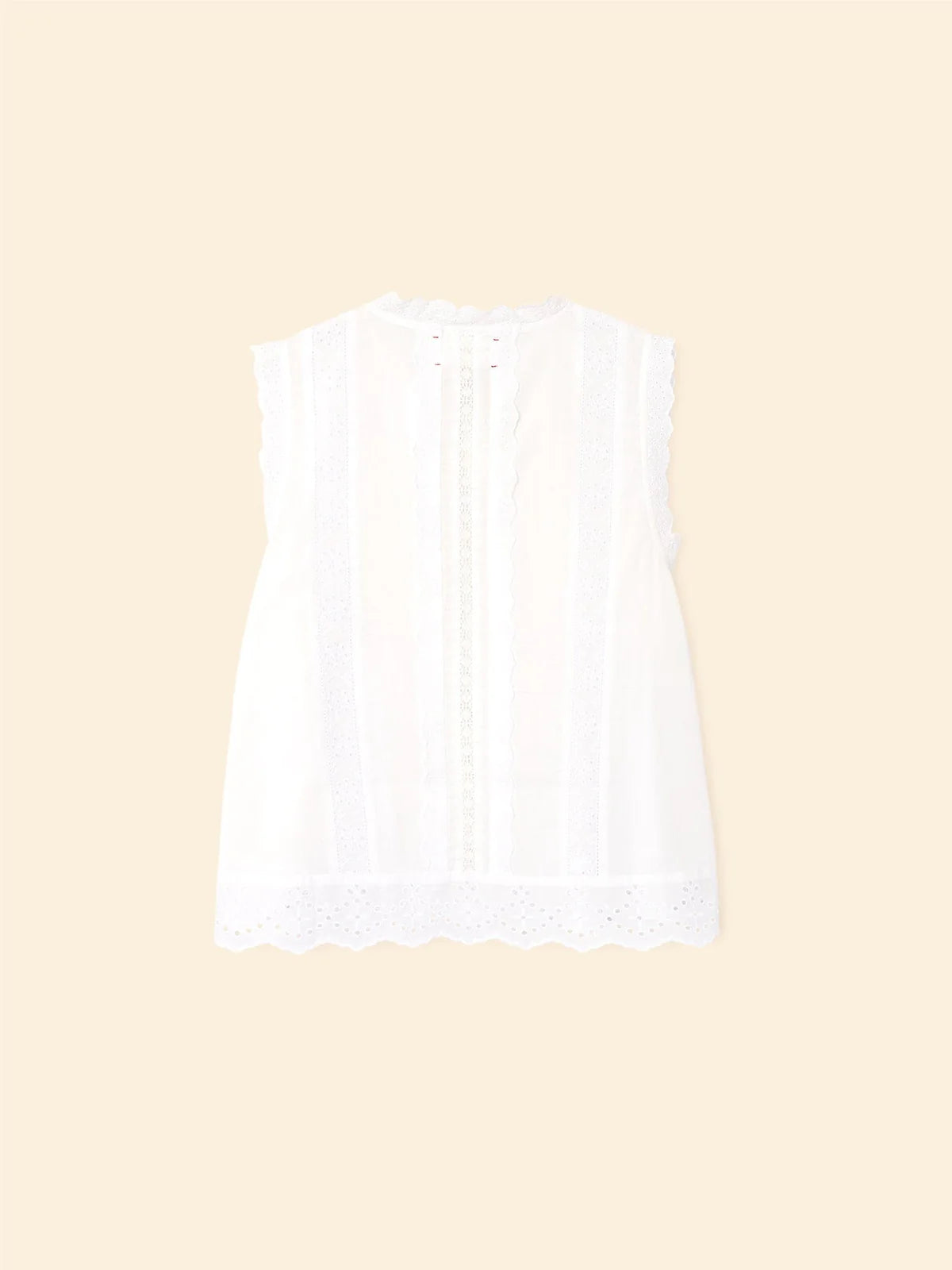 
                  
                    Xirena Lara Top White
                  
                