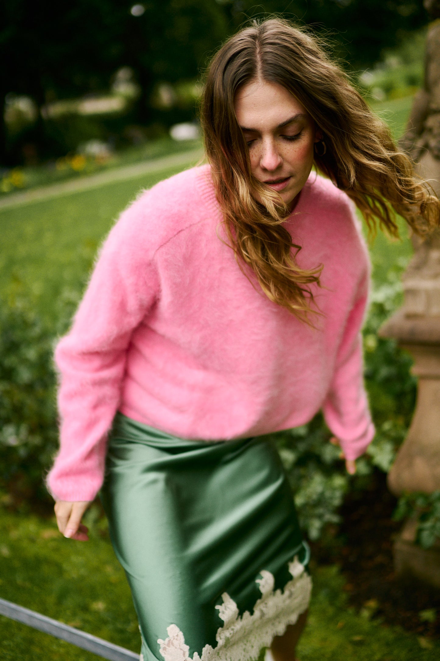 
                  
                    Brushed Cashmere Knit Pink
                  
                