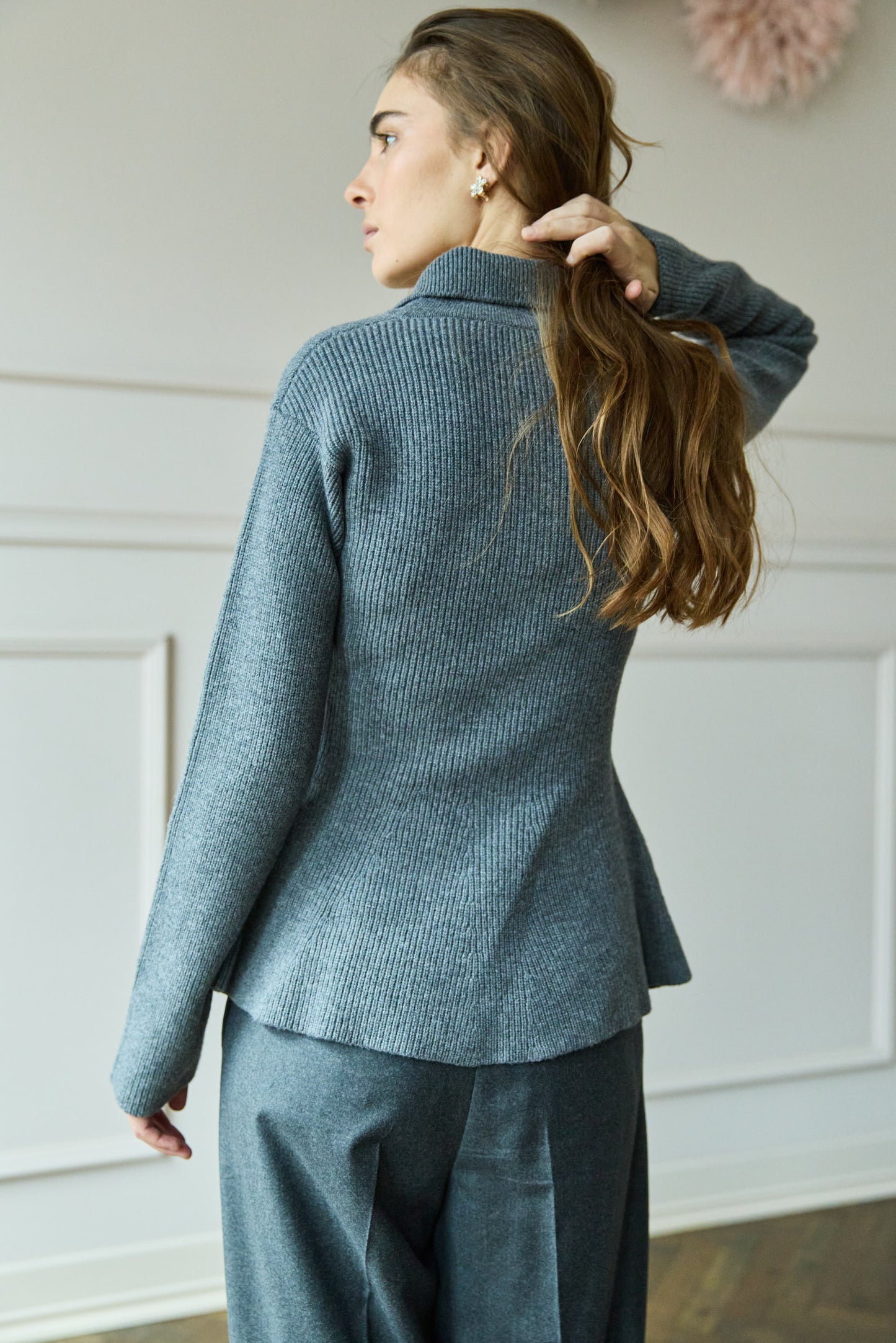 
                  
                    Waisted Cardigan Grey
                  
                