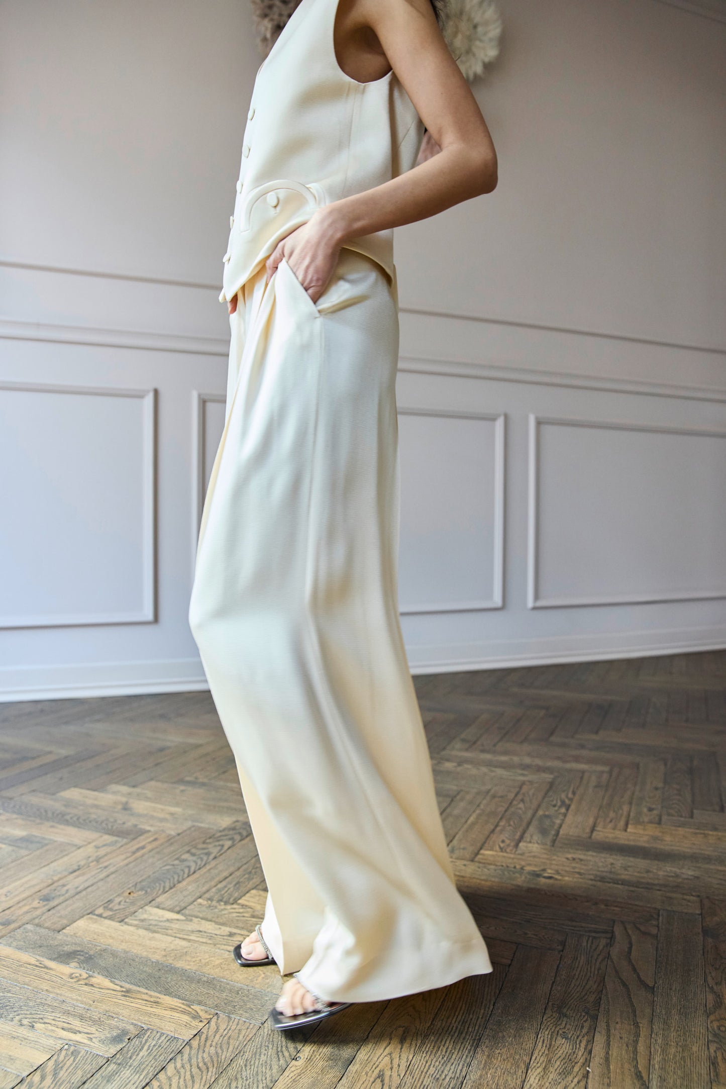 
                  
                    Novalis Husi Pants Ivory
                  
                