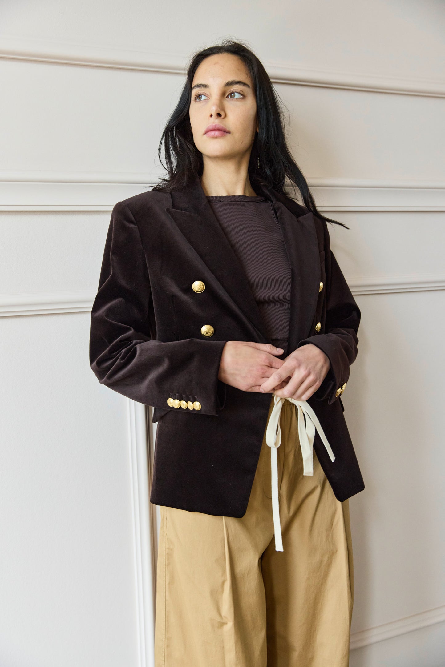 
                  
                    Chelsea Velvet Blazer Chocolate
                  
                