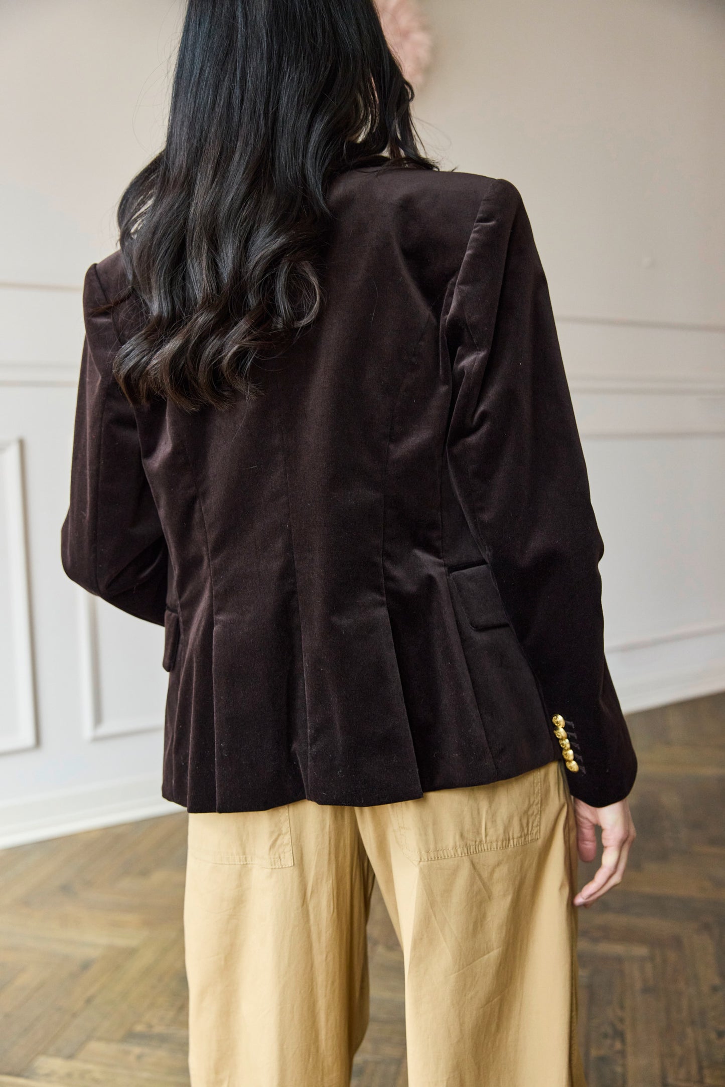 
                  
                    Chelsea Velvet Blazer Chocolate
                  
                