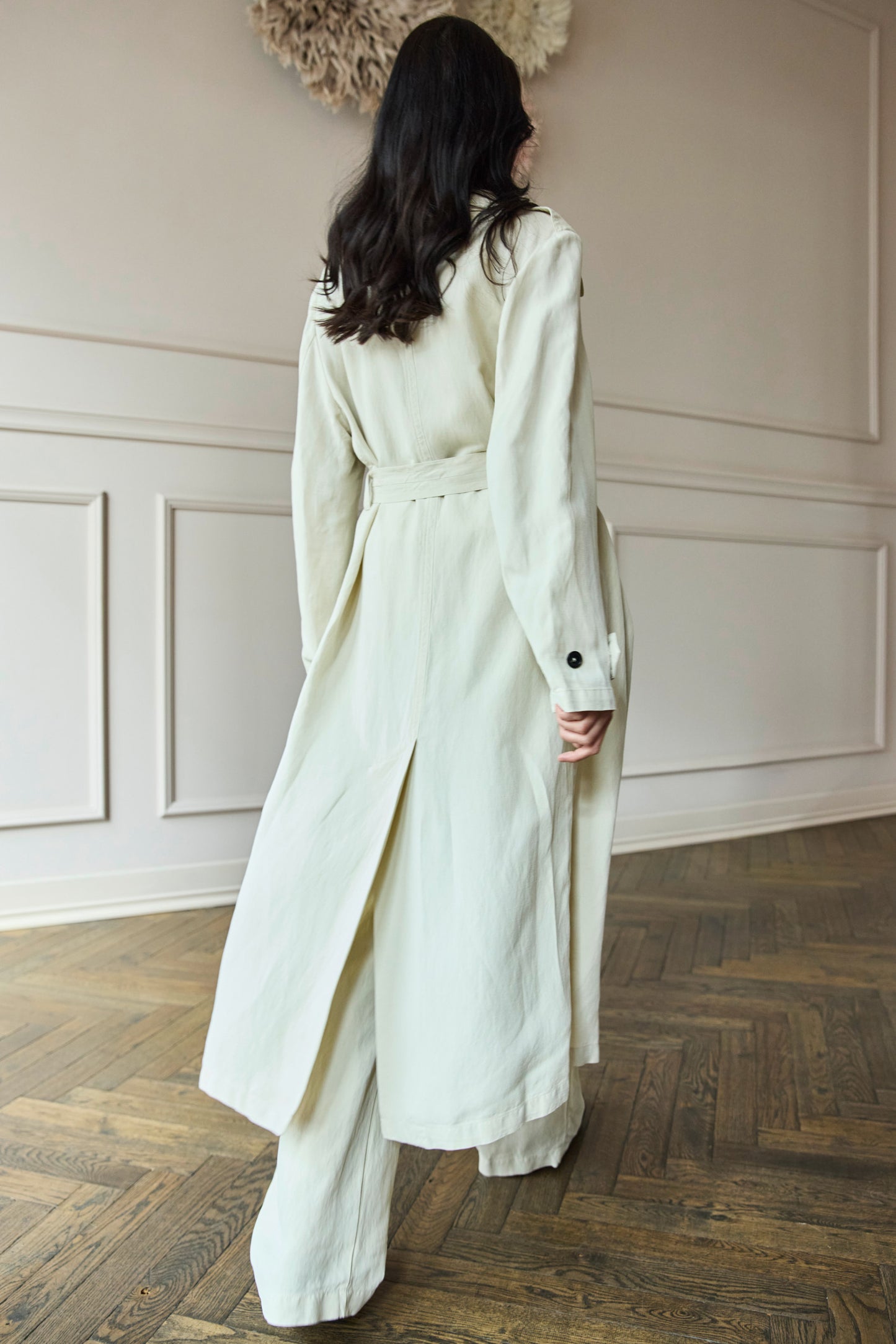 
                  
                    Trenchcoat Penny Brezza Cream
                  
                