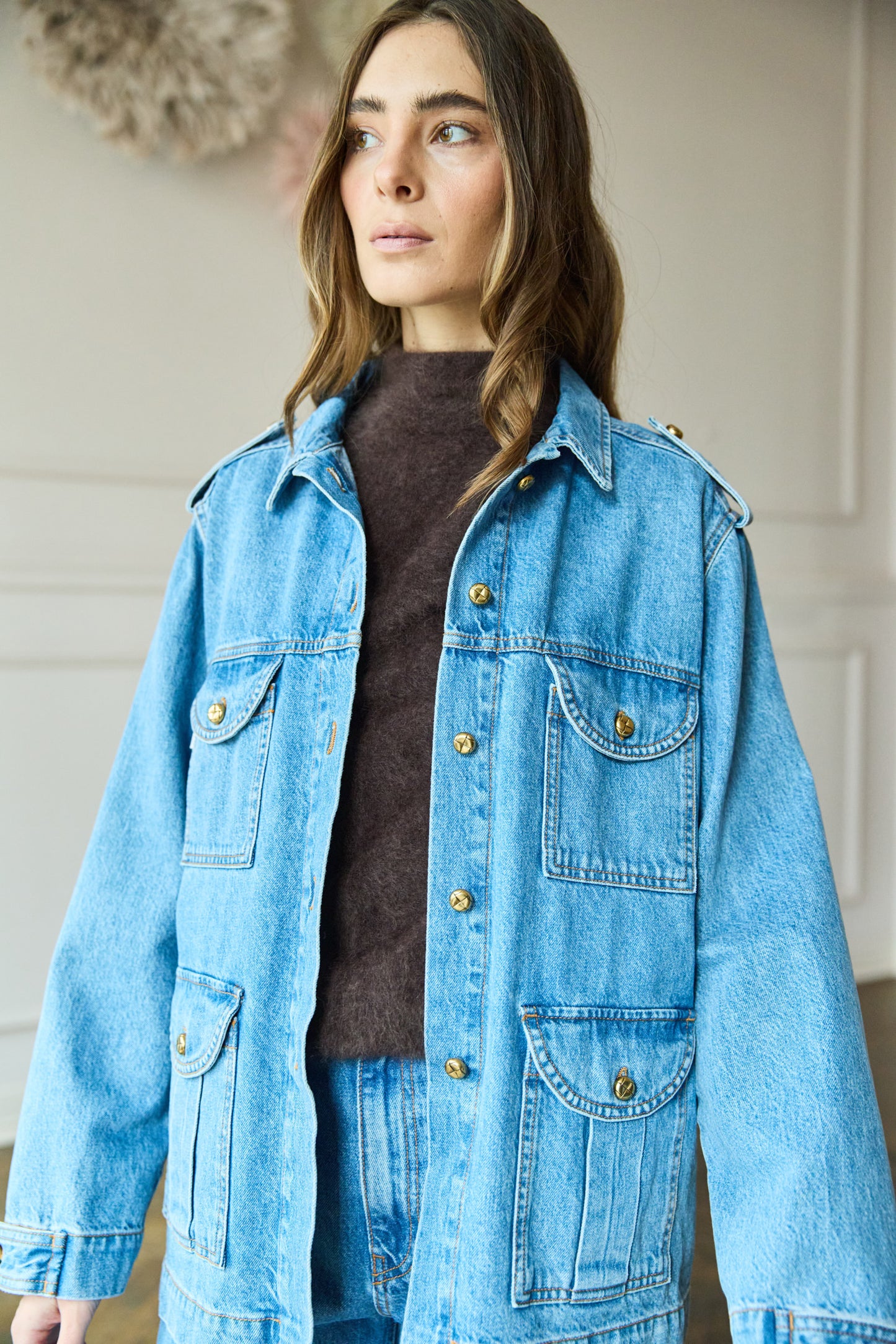 
                  
                    April-First-Berlin-Blaze-Milano-Sahariana-Nariida-Maya-Denim-Jacket
                  
                