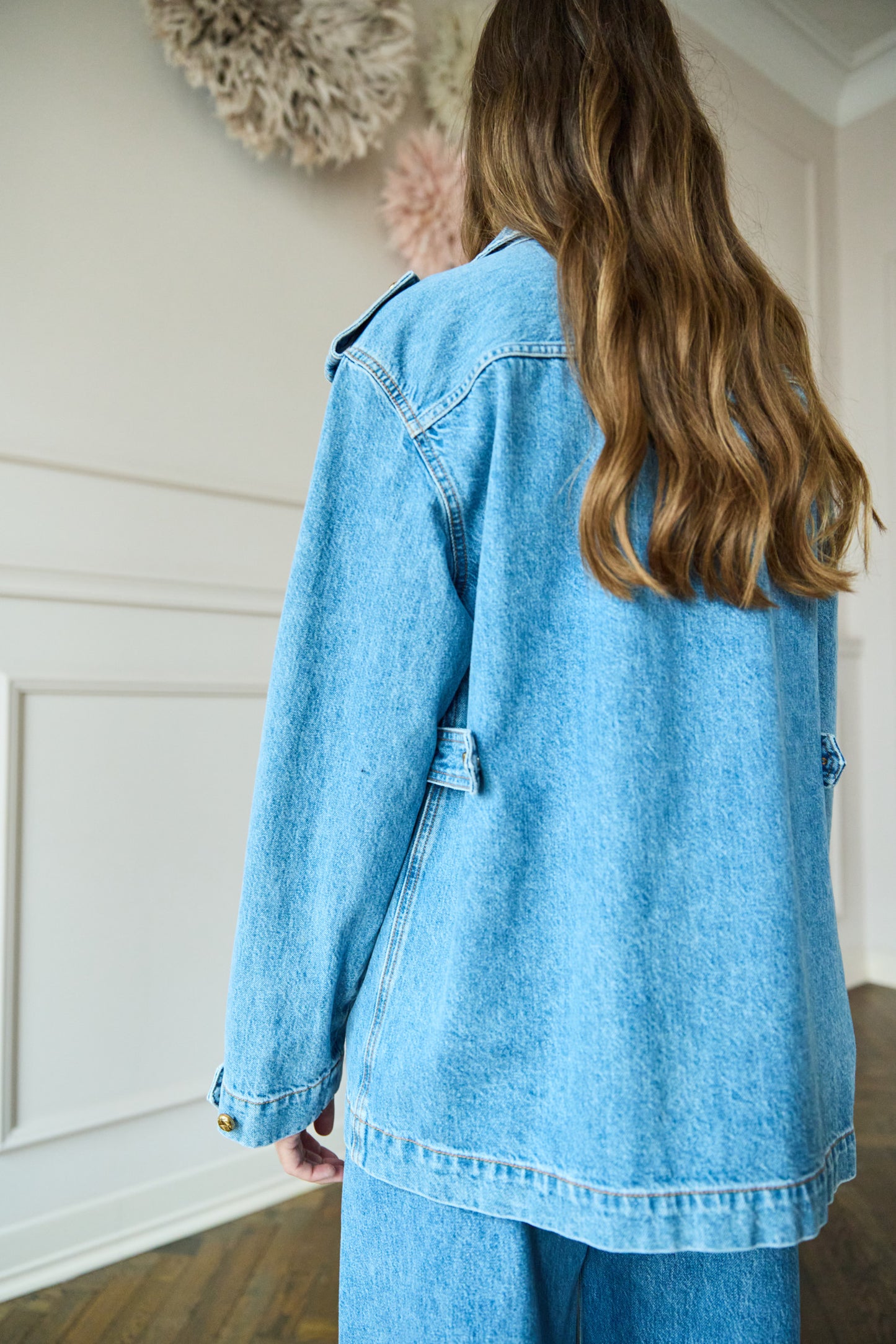 
                  
                    April-First-Berlin-Blaze-Milano-Sahariana-Nariida-Maya-Denim-Jacket
                  
                