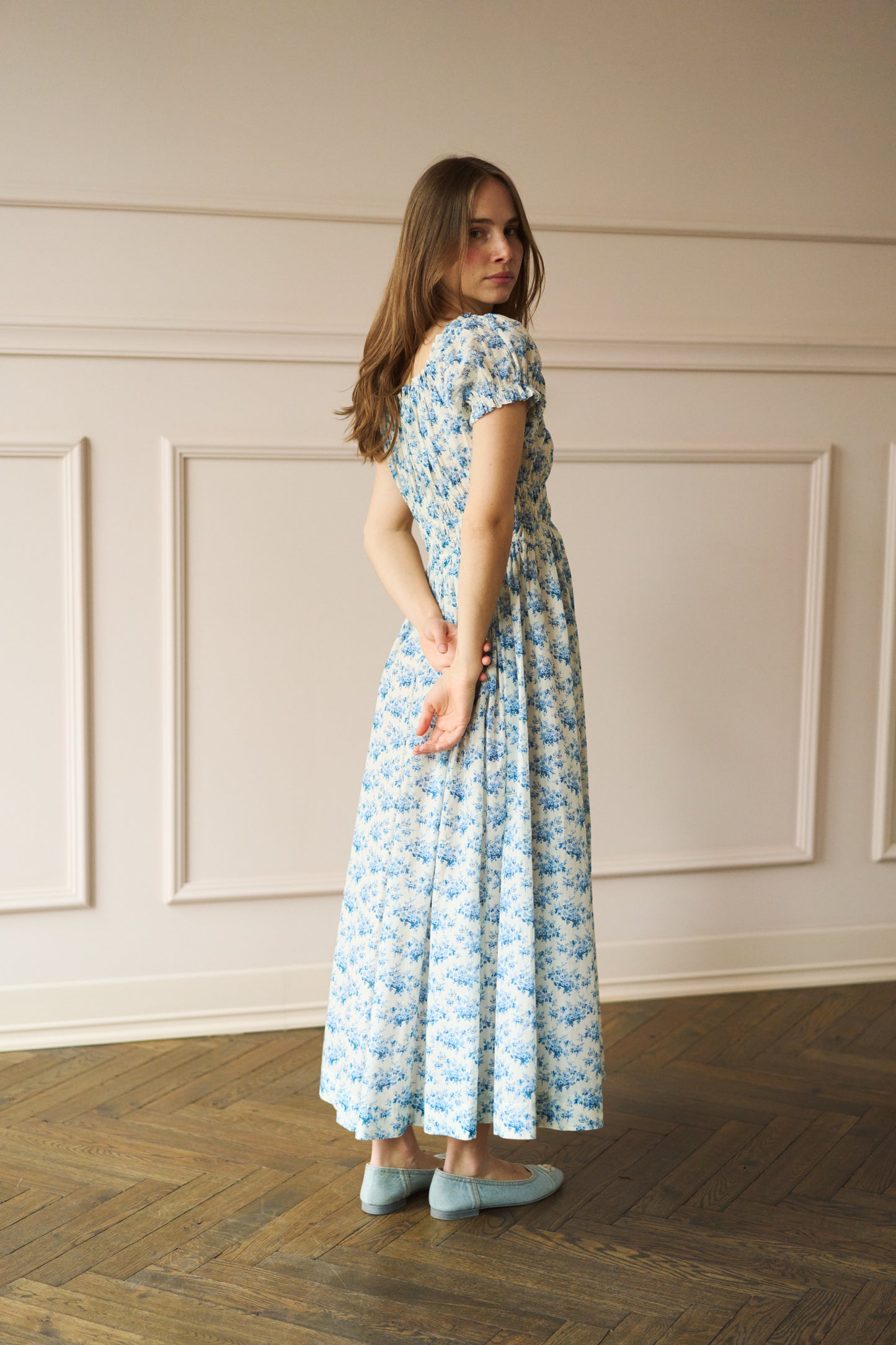 
                  
                    April-First-Berlin-Doen-Ashlynn-Dress-Bleu
                  
                