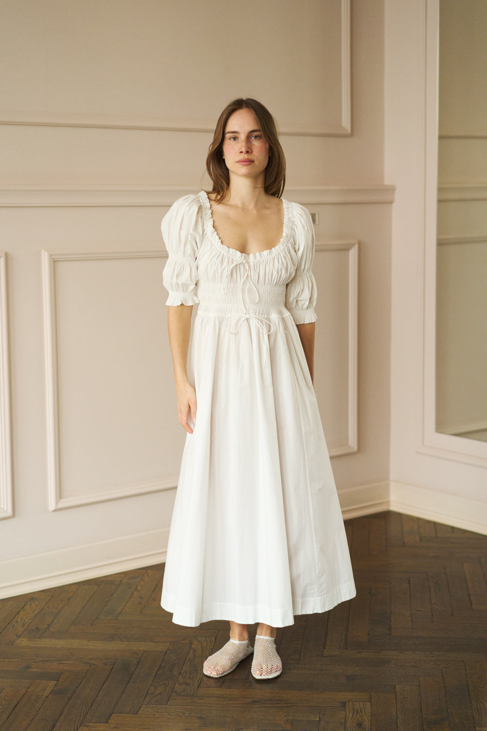 Dôen Ischia Dress – Cotton Smocked Salt