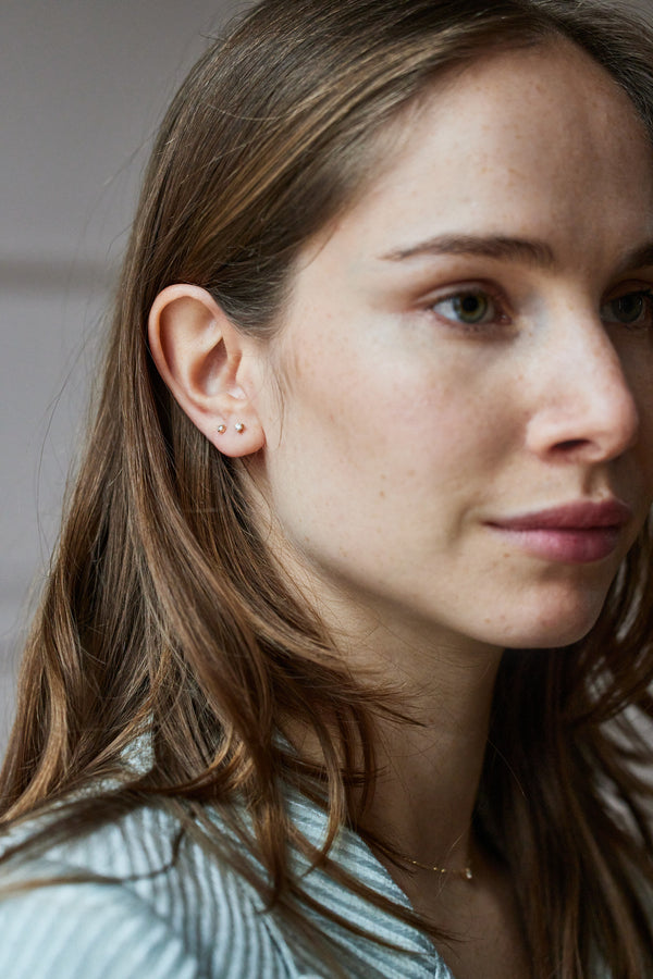 April-First-Berlin-Fine-Jewelry-14k-Gold-Penelope-Diamond-Necklace-Studs-1