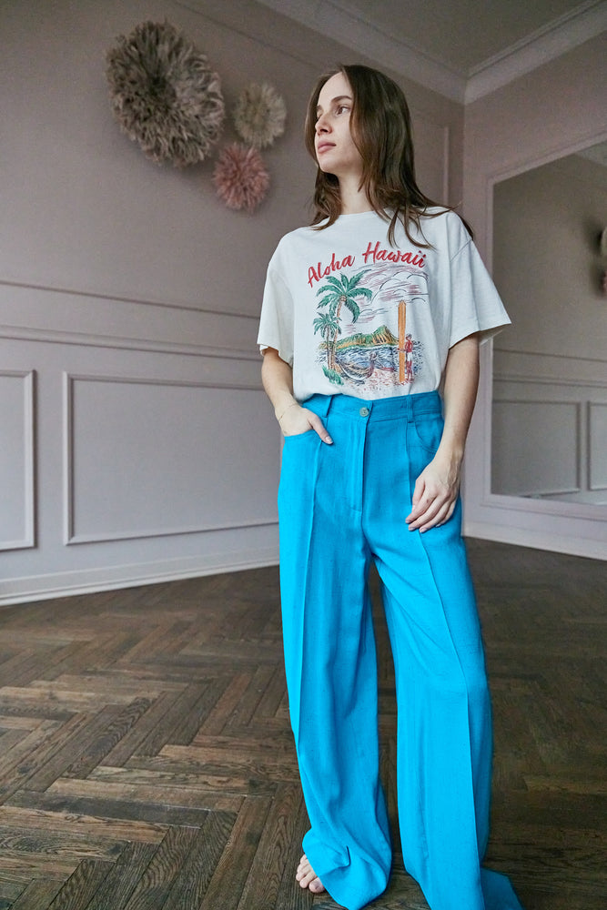 
                  
                    April-First-Berlin-Forte-Forte-Palazzo-Pants-Teal-Mother-Hawaii-Tshirt
                  
                