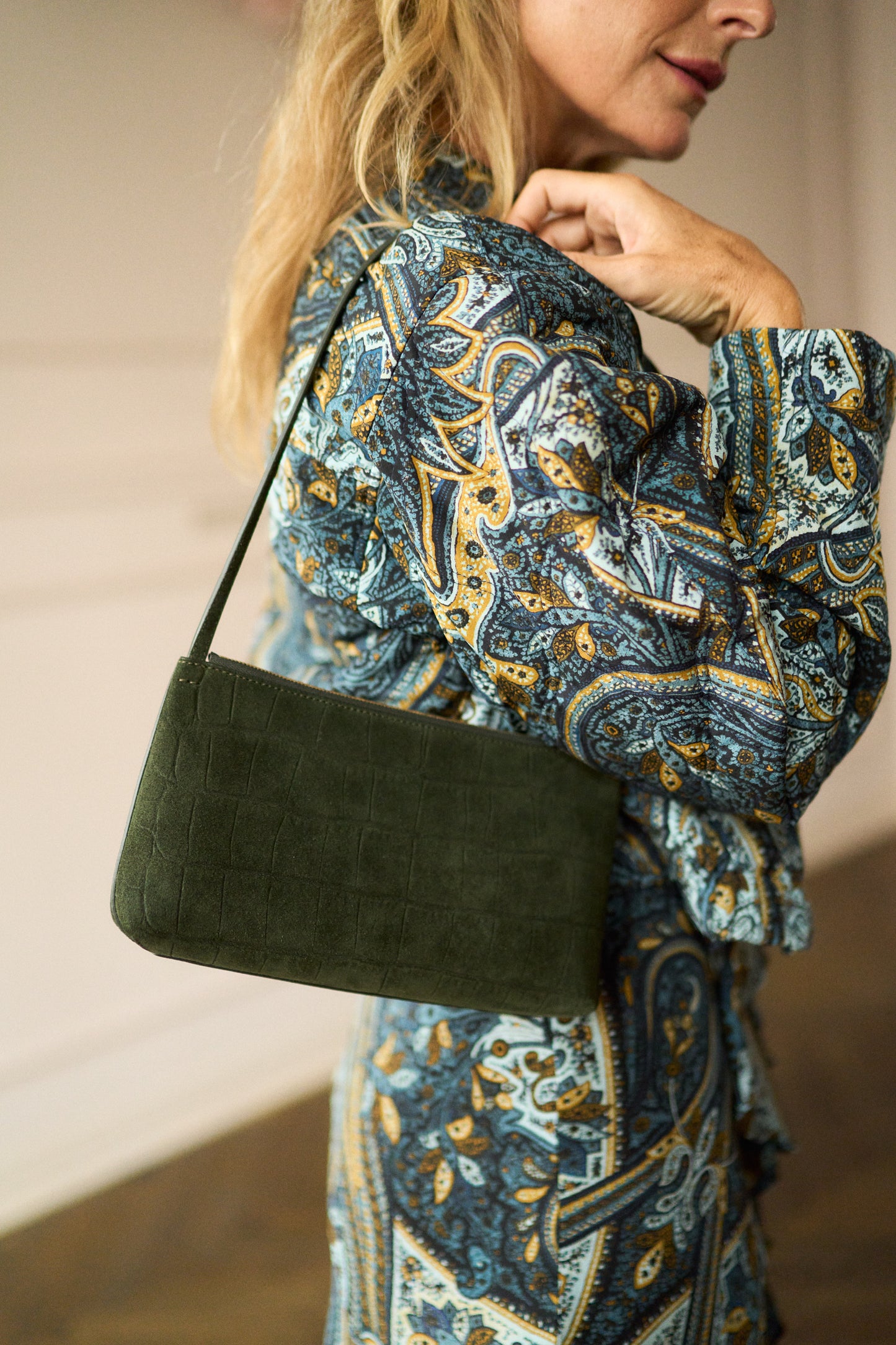 April-First-Berlin-Mansur-Gavriel-Gaia-Shoulder-Bag-Moss