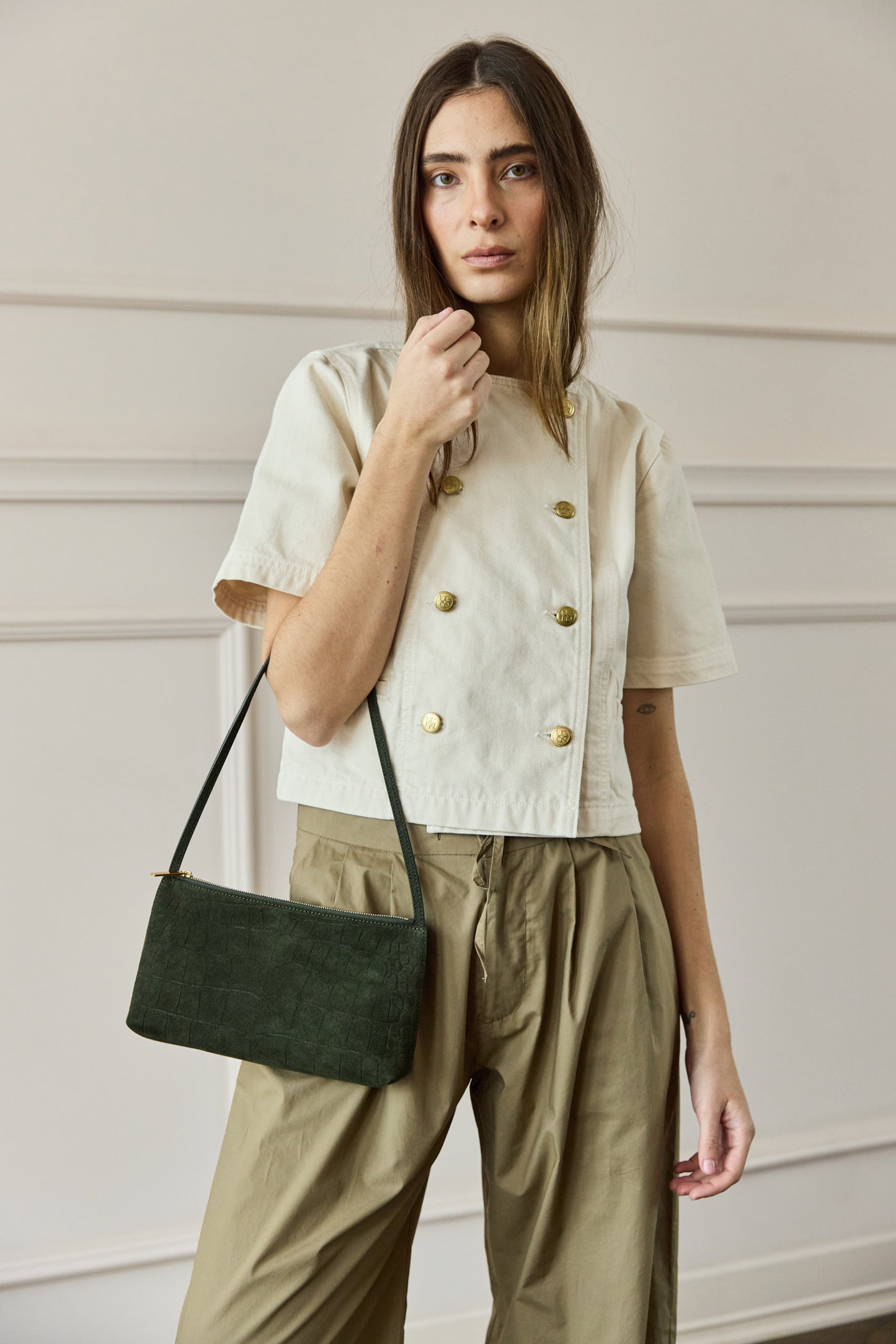 
                  
                    April-First-Berlin-Mansur-Gavriel-Gaia-Shoulder-Bag-Moss
                  
                
