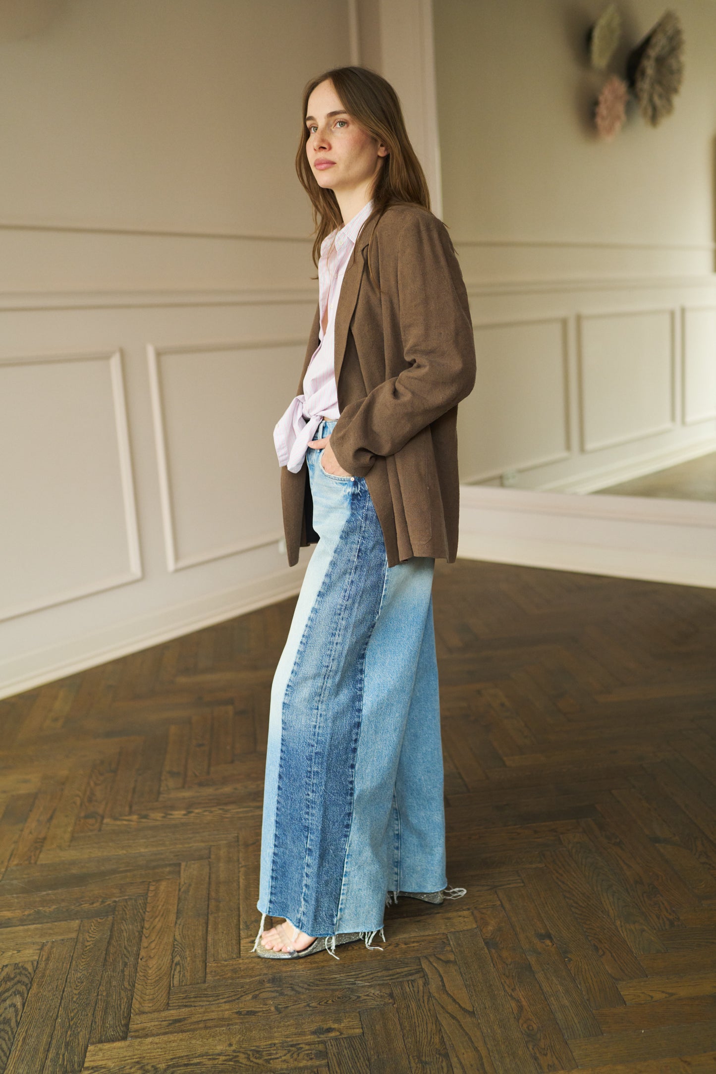 
                  
                    Galerna Blazer Brown
                  
                