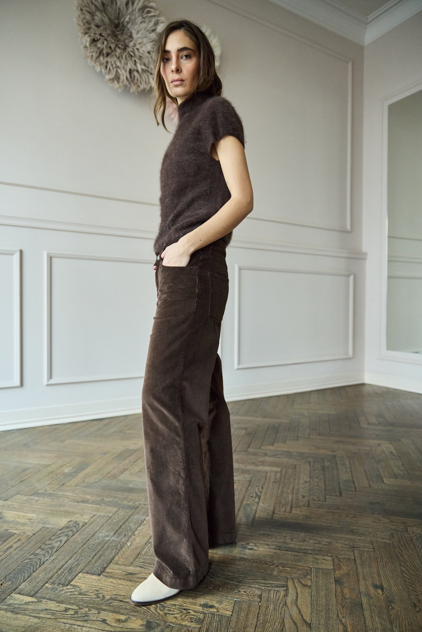 
                  
                    Perier Corduroy Pants Brown
                  
                