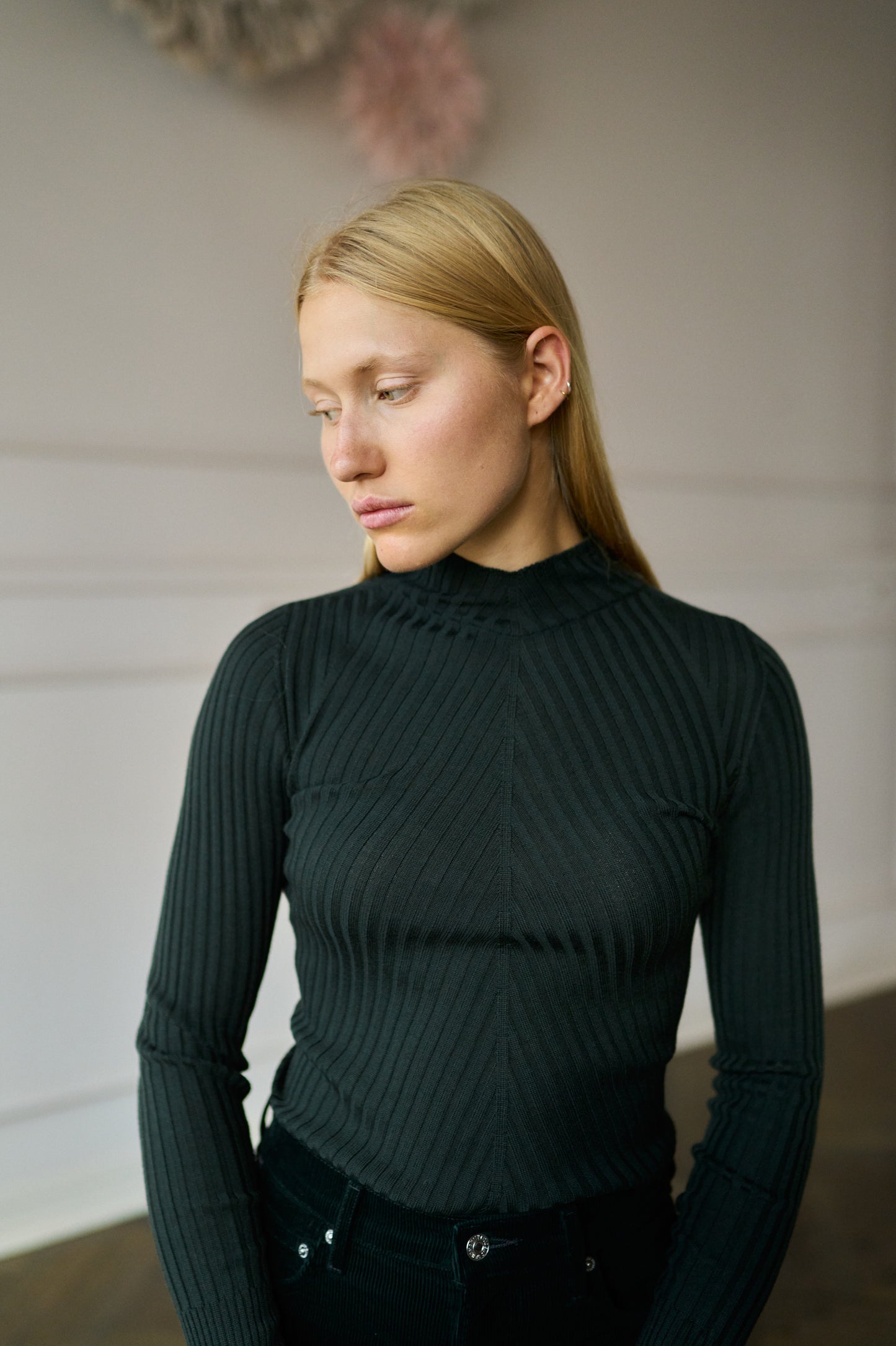 
                  
                    Turtleneck Verde
                  
                