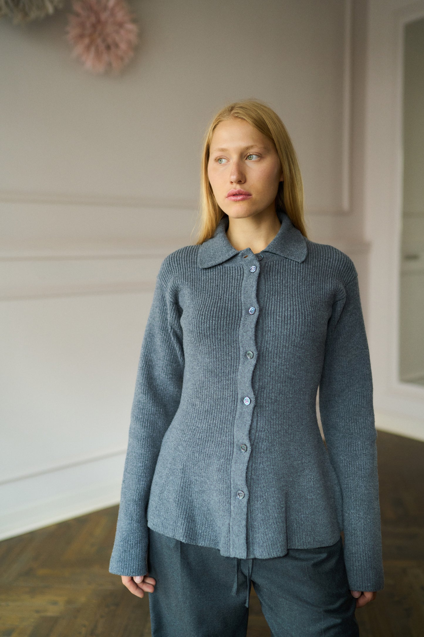 
                  
                    April-First-Berlin-Rohe-Wool-Cardigan-Grey-6
                  
                