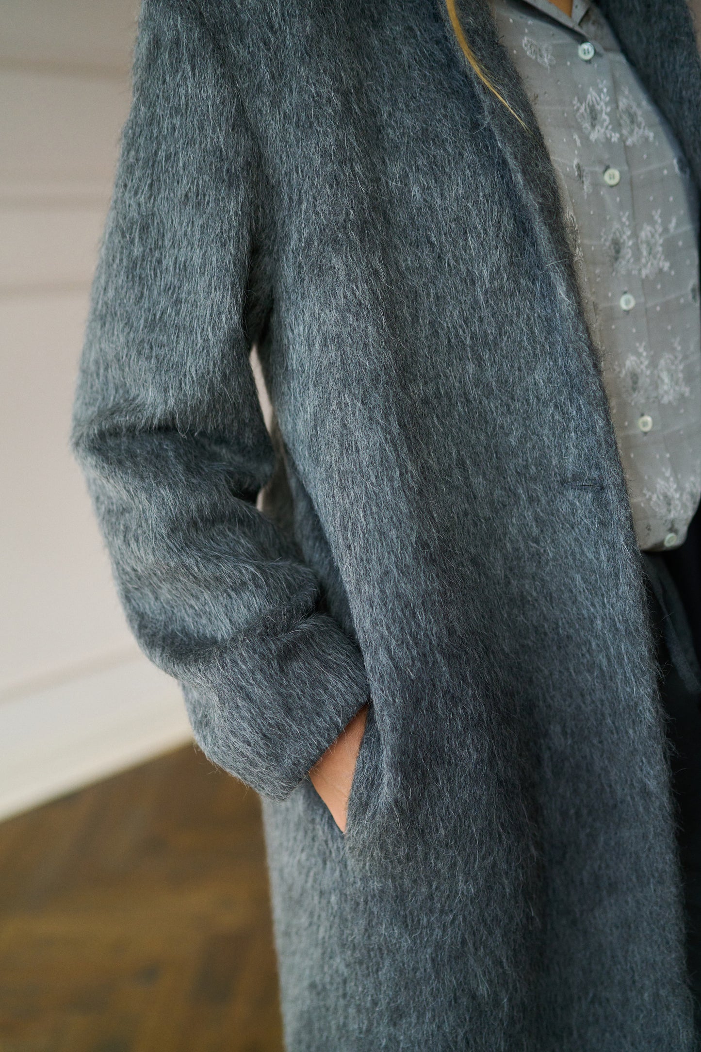 
                  
                    Harry Coat Smoke
                  
                