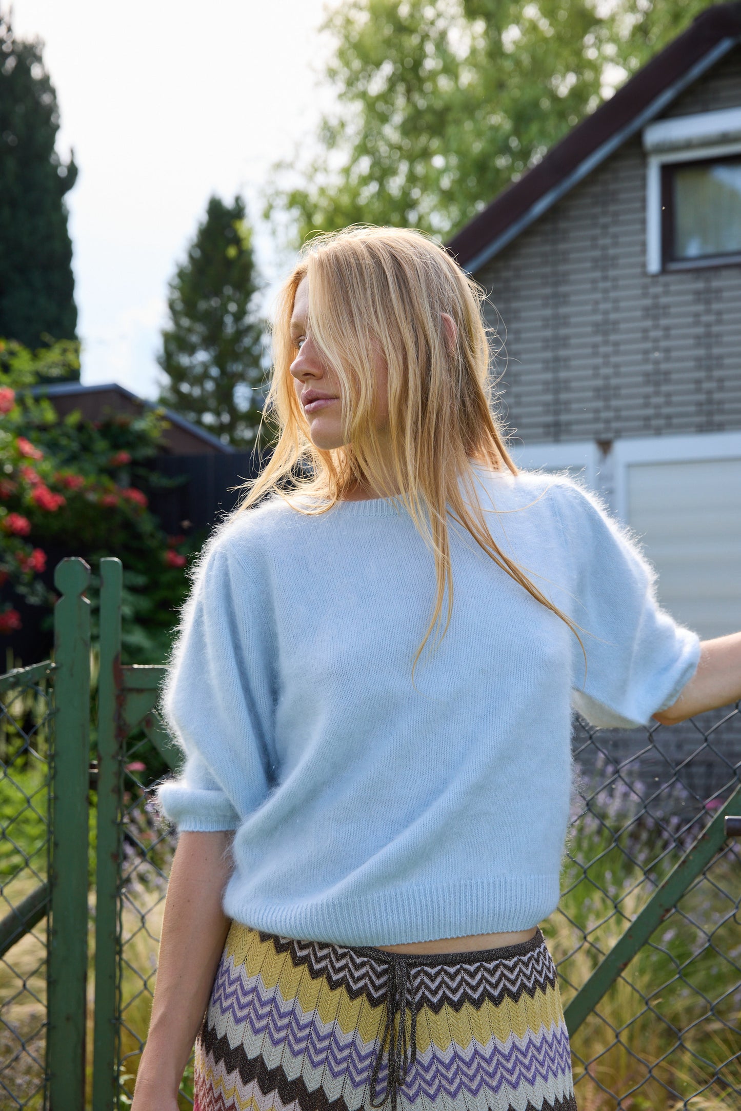 
                  
                    Brushed Cashmere Knit Ice Blue
                  
                