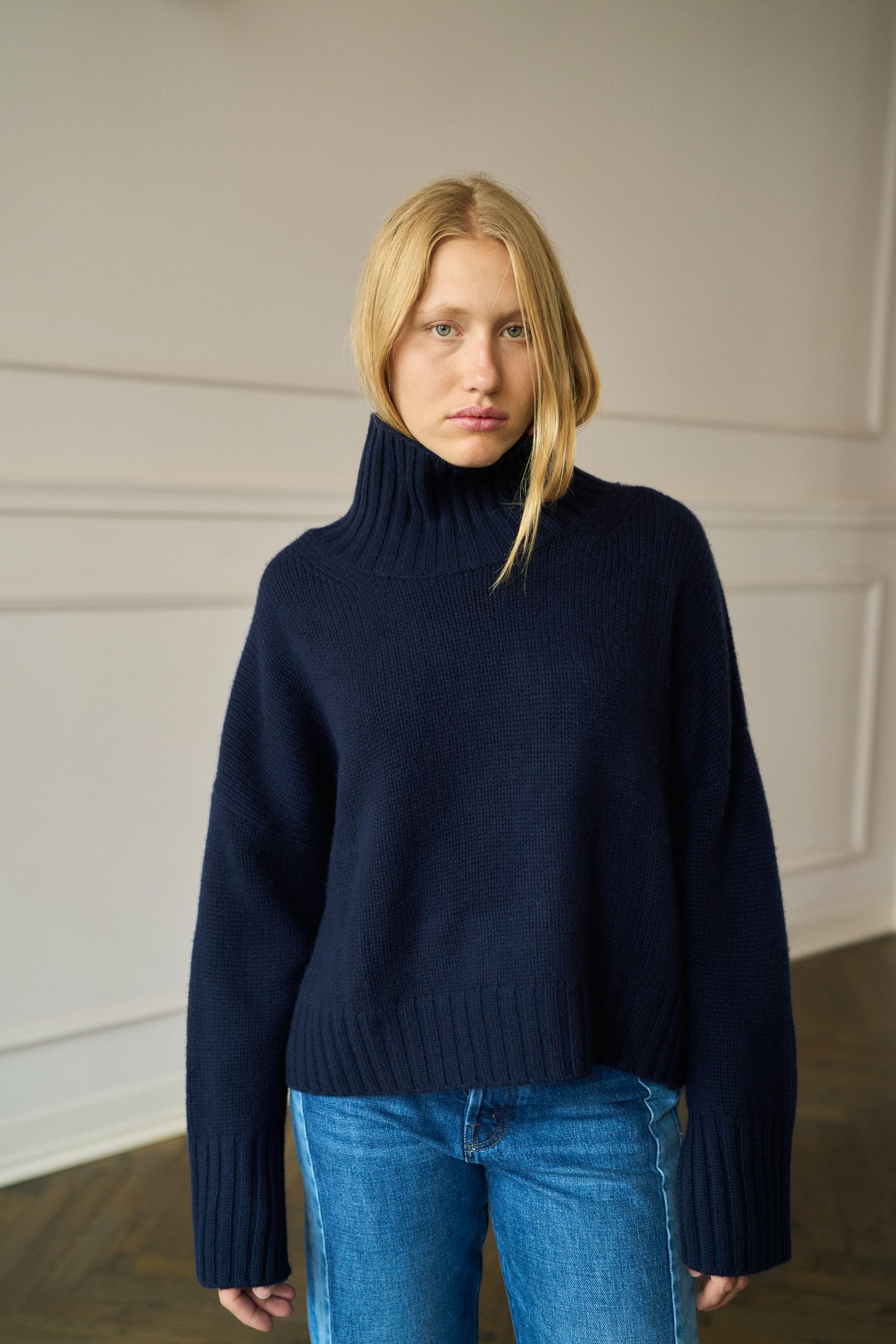 
                  
                    Girlfriend Turtleneck Navy
                  
                