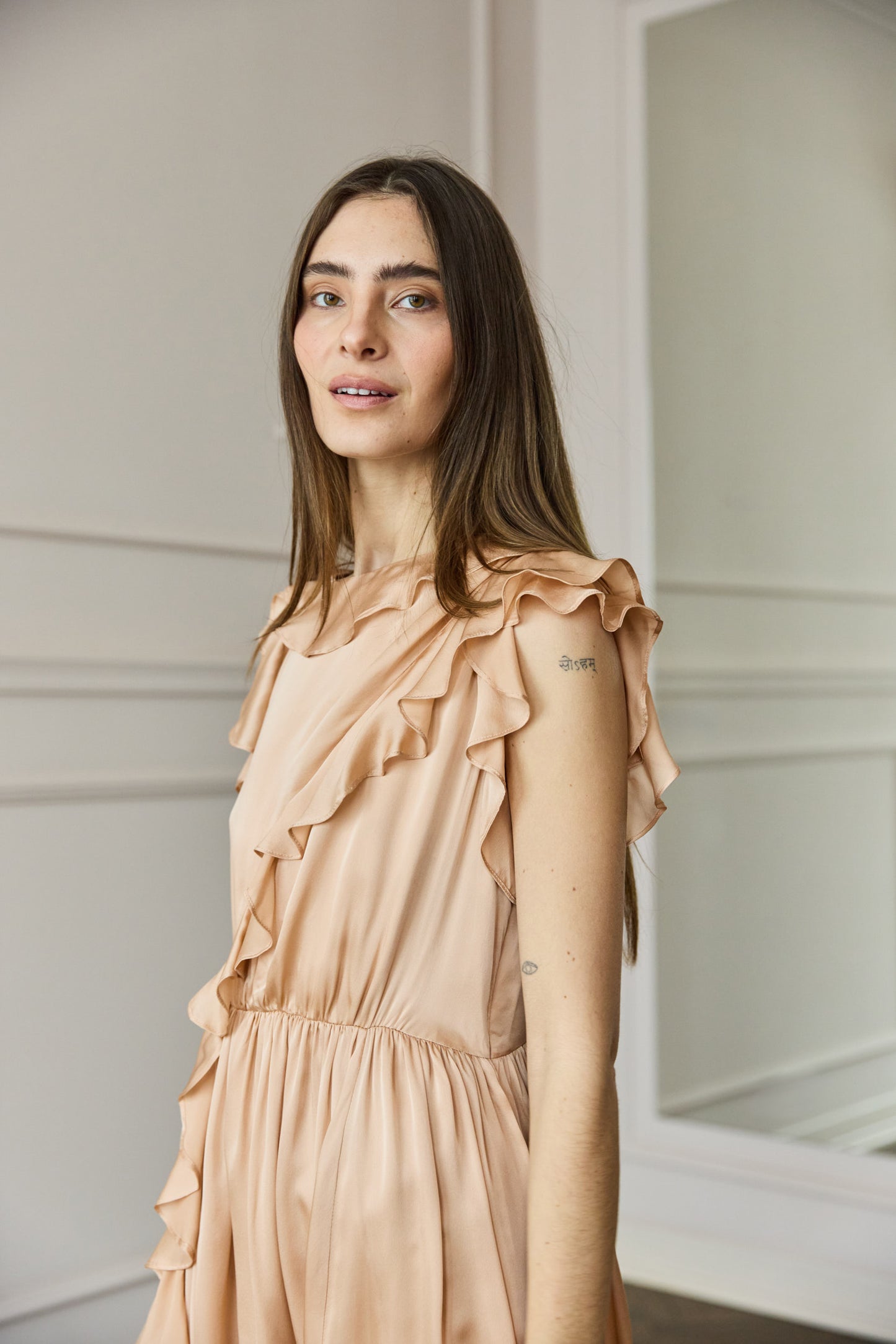 
                  
                    April-First-Berlin-Ulla-Johnson-Saanvi-Cascading-Ruffles-Dress-Nude
                  
                