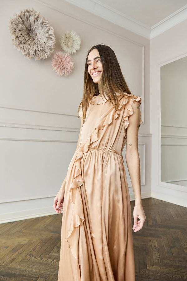 April-First-Berlin-Ulla-Johnson-Saanvi-Cascading-Ruffles-Dress-Nude