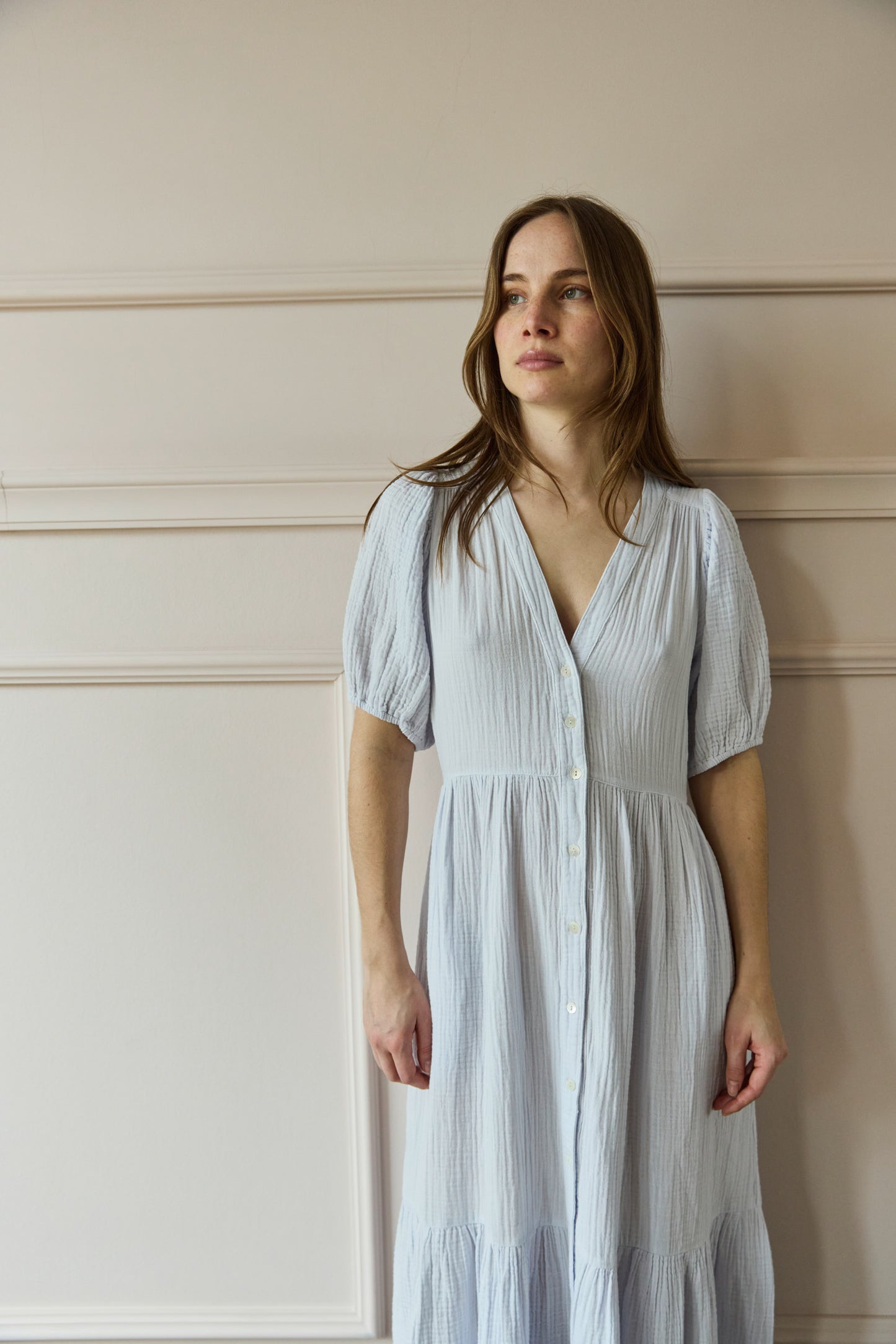 
                  
                    Xirena Lennox Dress Pale Sky
                  
                