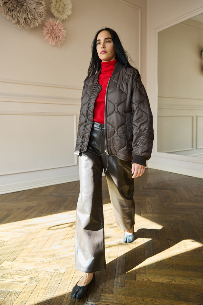 
                  
                    Isla Quilted Jacket Brown
                  
                