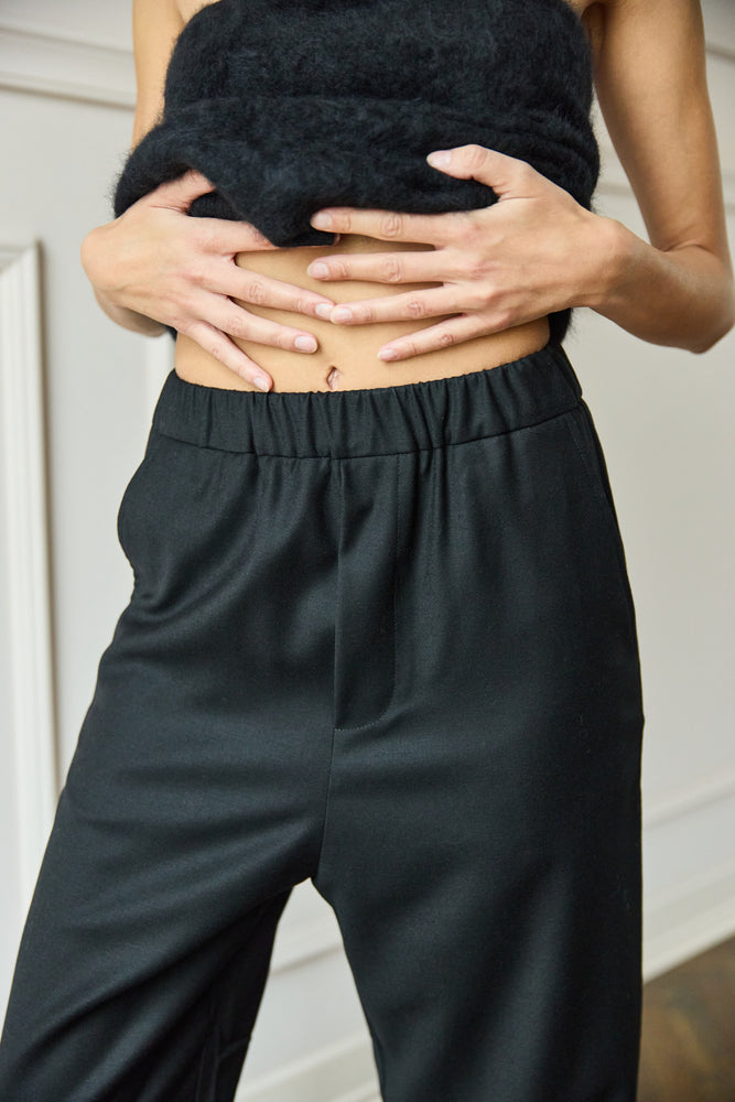 
                  
                    Pants Mariano Nero
                  
                