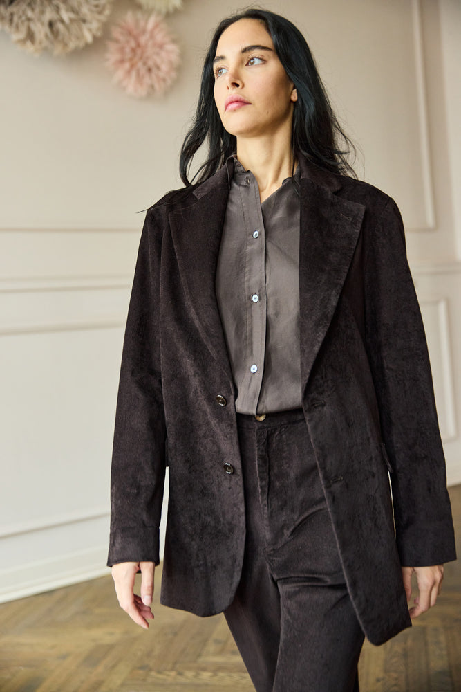 
                  
                    Blazer Galà Velvet Brown
                  
                