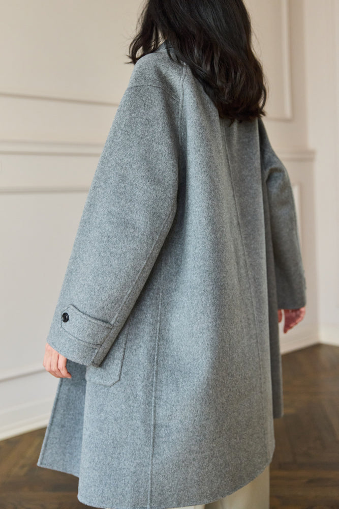 
                  
                    Armand Coat Grey
                  
                