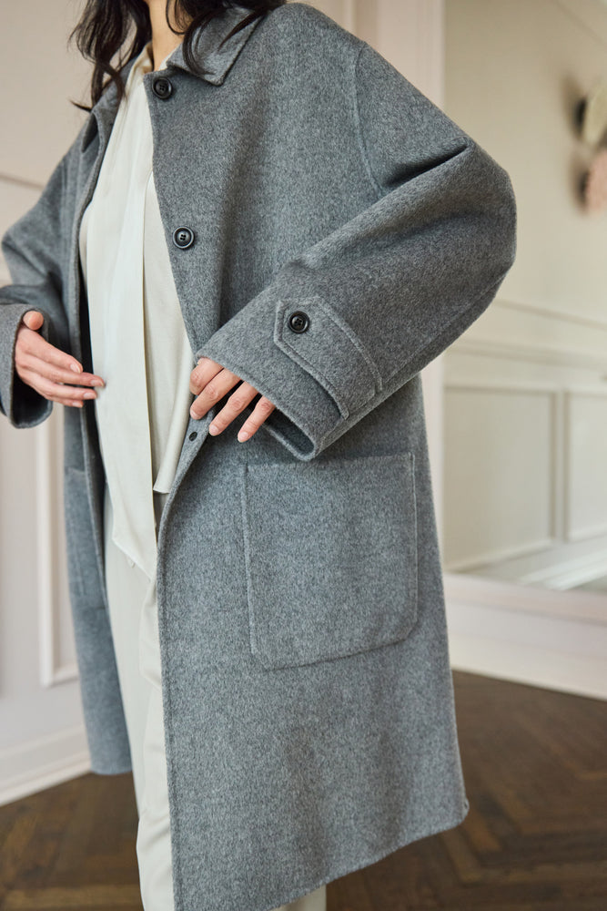 
                  
                    Armand Coat Grey
                  
                
