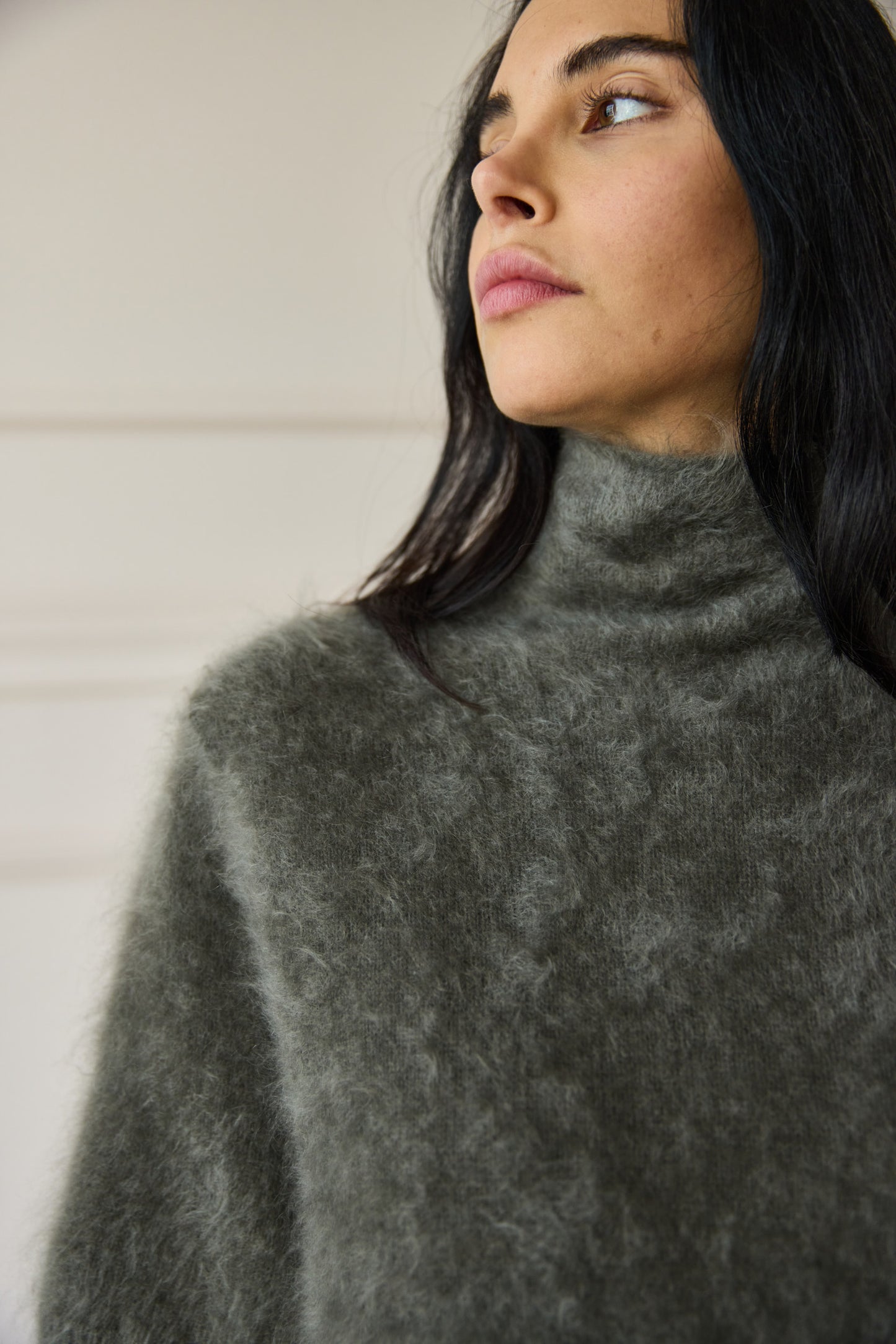 
                  
                    Soon back in stock! Brushed Cashmere Shirt Olive
                  
                