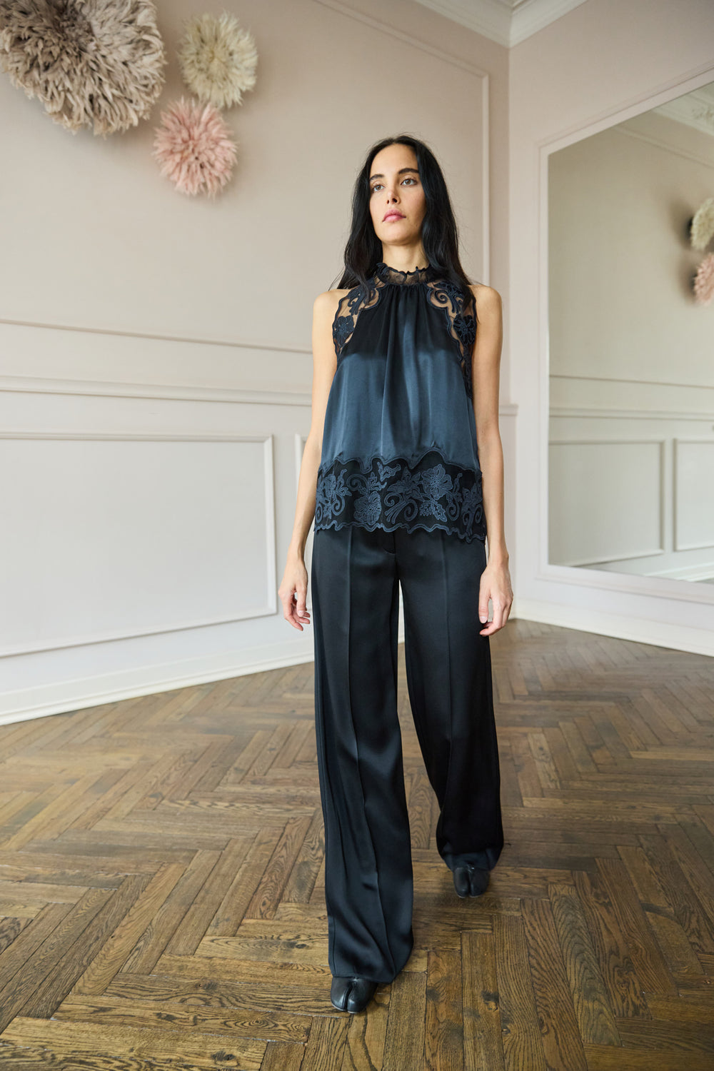 Elowen Top Noir