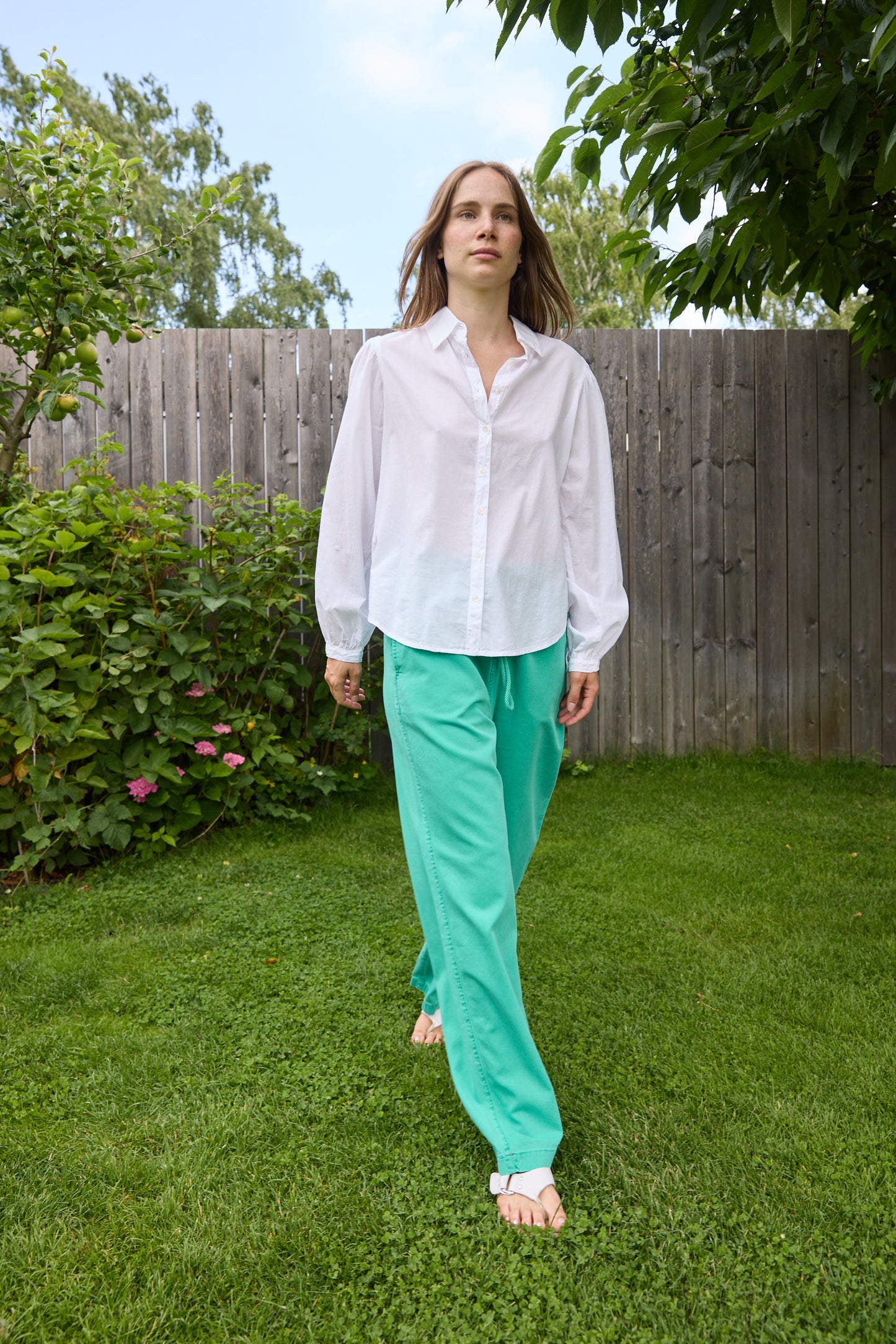 
                  
                    Xirena Belle Shirt White
                  
                