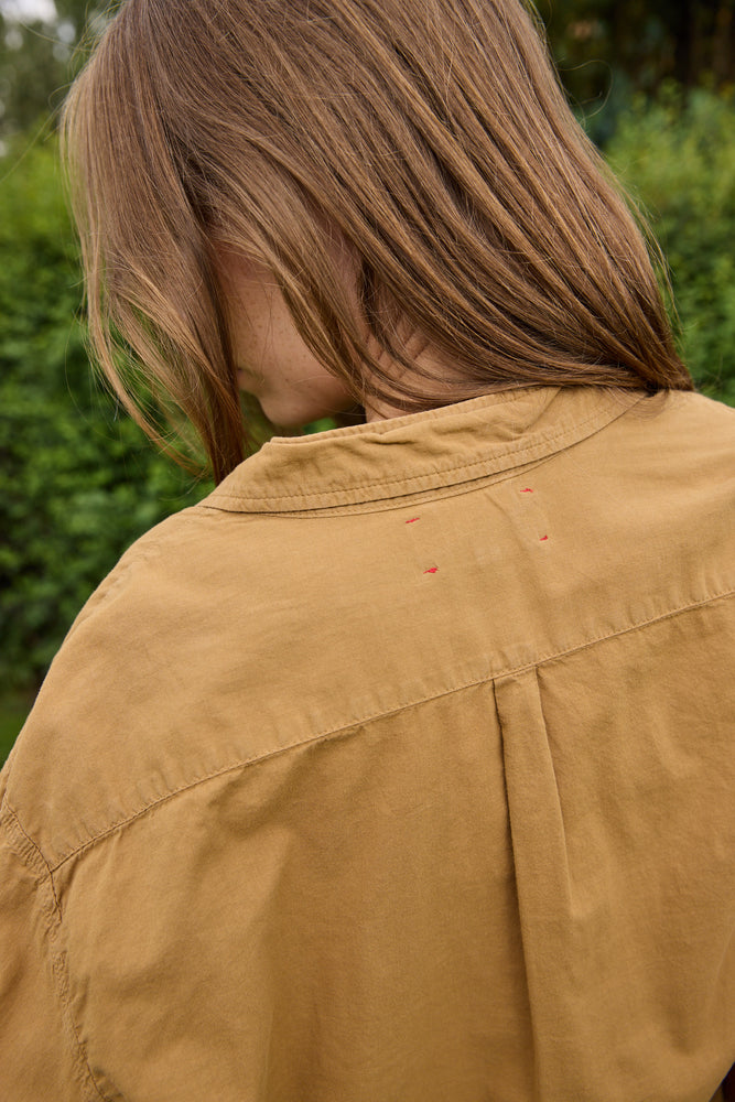 
                  
                    Xirena Beau Shirt Caramel
                  
                
