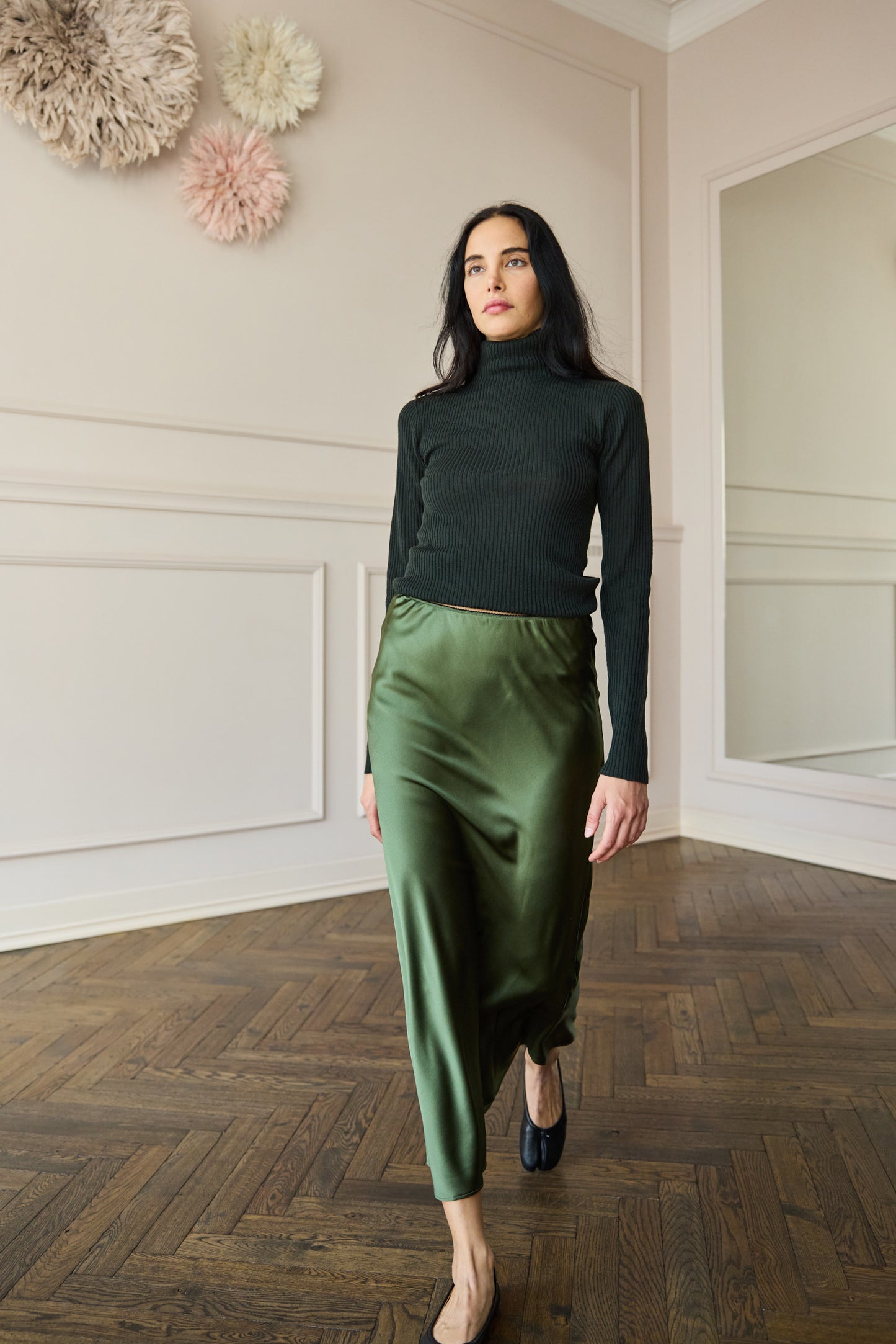 
                  
                    Turtleneck Moss
                  
                