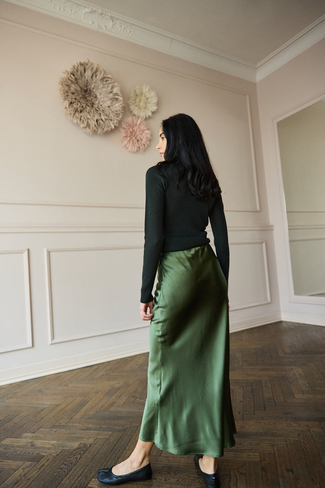 
                  
                    Turtleneck Moss
                  
                
