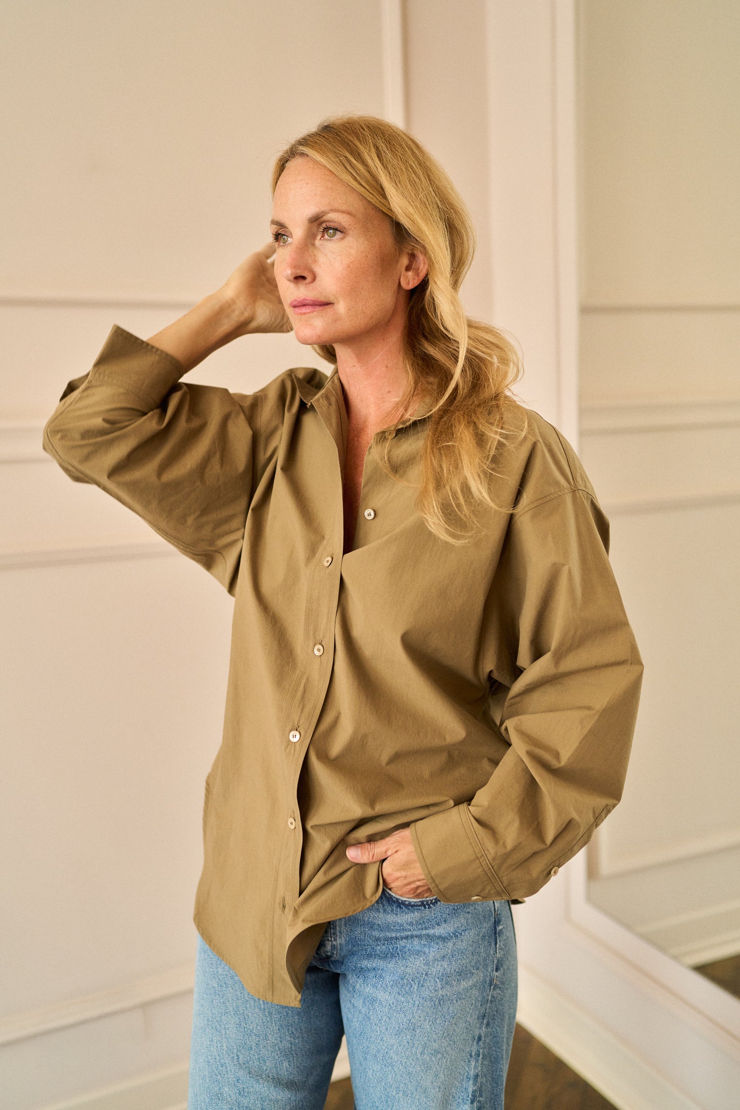 April First Berlin Agolde Sona Shirt Dark Khaki