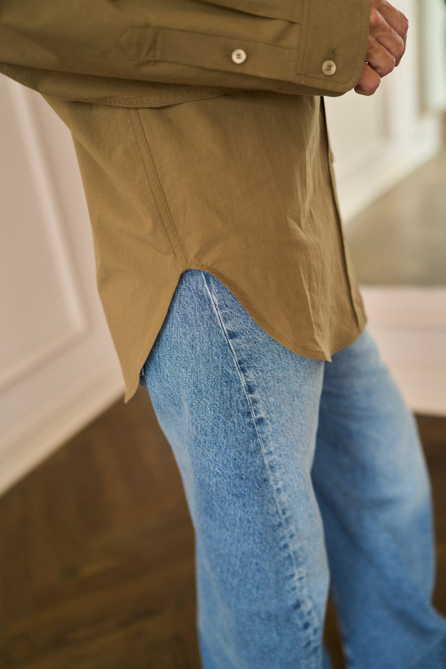 
                  
                    April First Berlin Agolde Sona Shirt Dark Khaki
                  
                