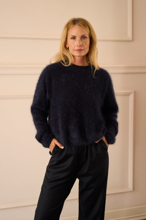 Brushed Cashmere Navy