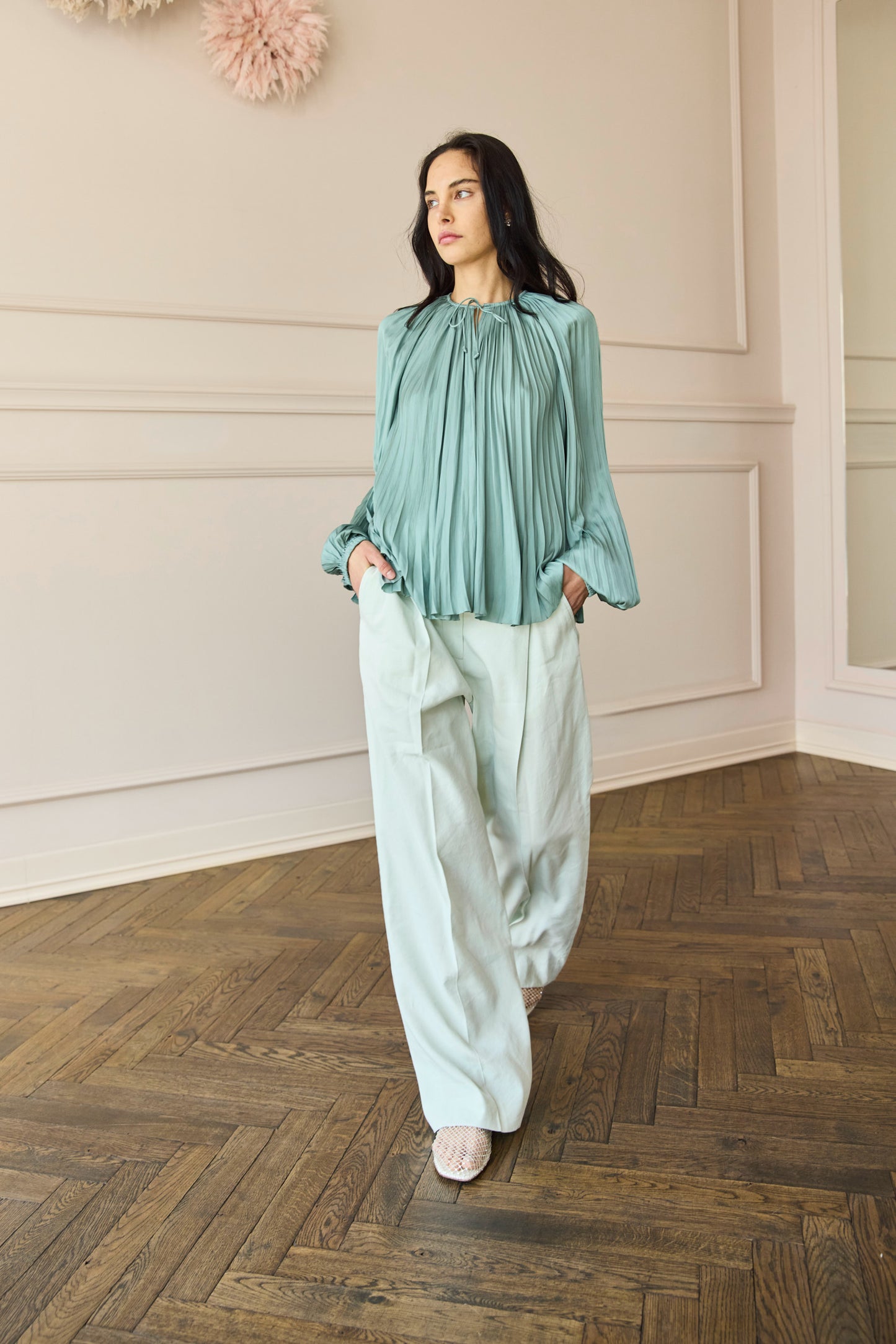 
                  
                    April First Berlin Ulla Johnson Electra Blouse Satin Sea Grass
                  
                