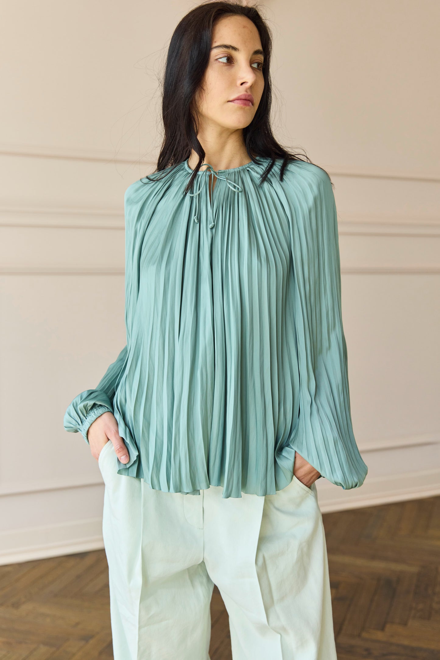 
                  
                    April First Berlin Ulla Johnson Electra Blouse Satin Sea Grass
                  
                