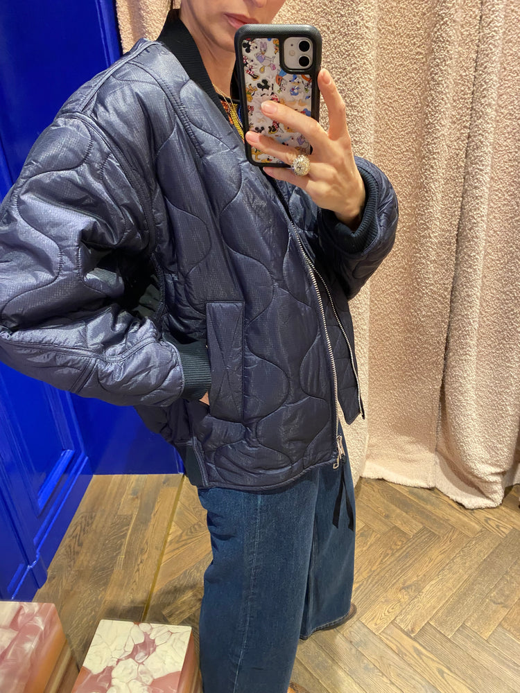 
                  
                    Isla Quilted Jacket Navy
                  
                