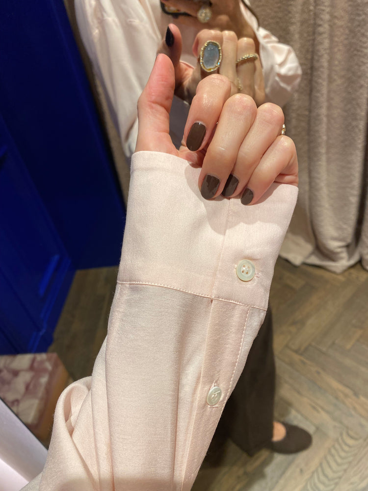 
                  
                    Maris Blouse Rosé
                  
                
