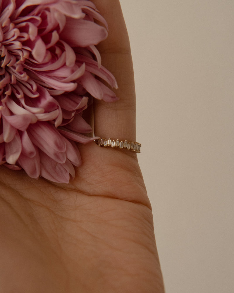 
                  
                    April-First-Berlin-Fine-Jewelry-14k-Gold-Diamond-Baguette-Ring
                  
                