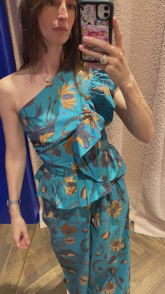
                  
                    Load and play video in Gallery viewer, Ulla Johnson Solana Jumpsuit Blue
                  
                